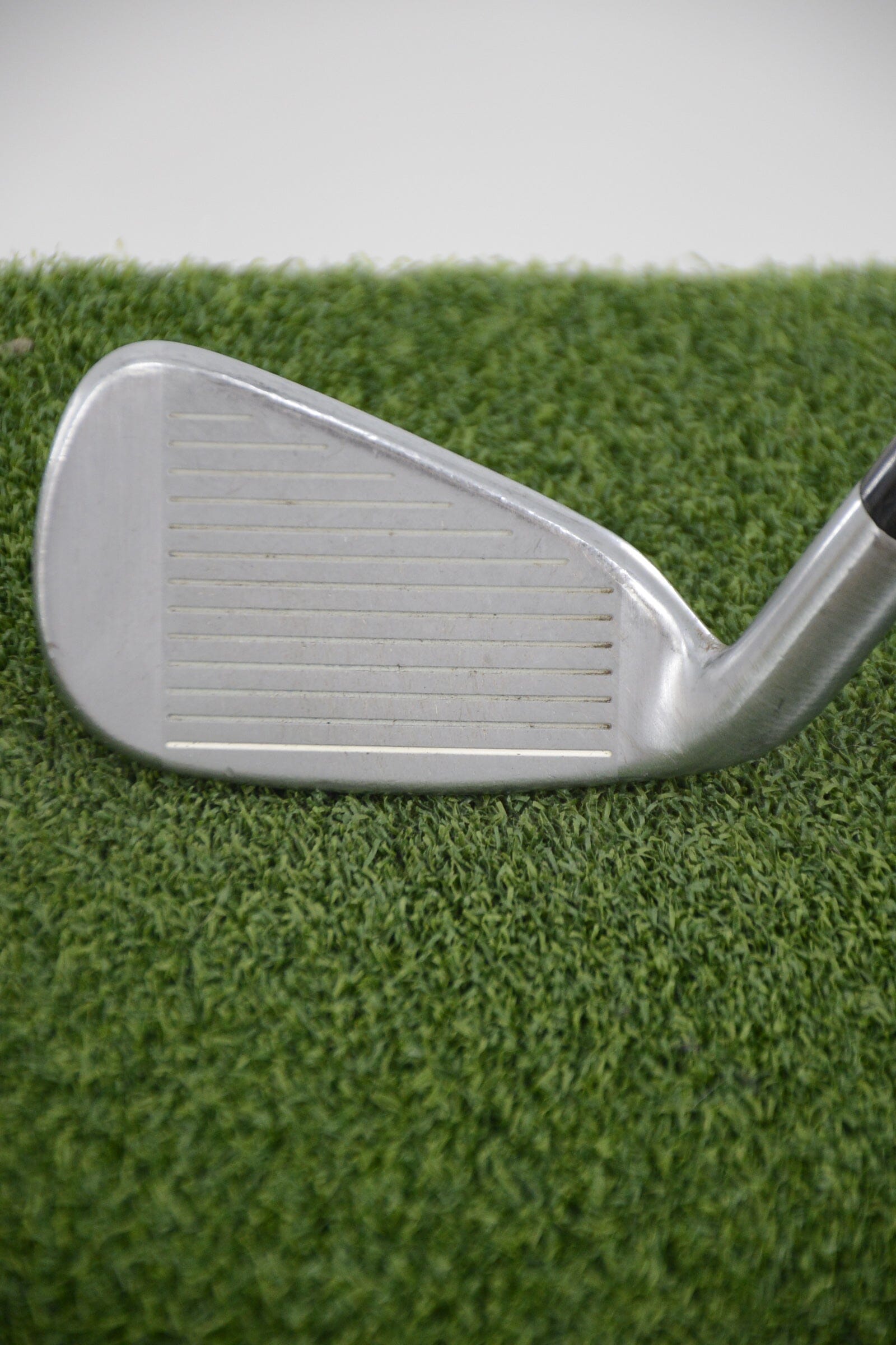 Cleveland CG4 6 Iron R Flex 37.25" Golf Clubs GolfRoots