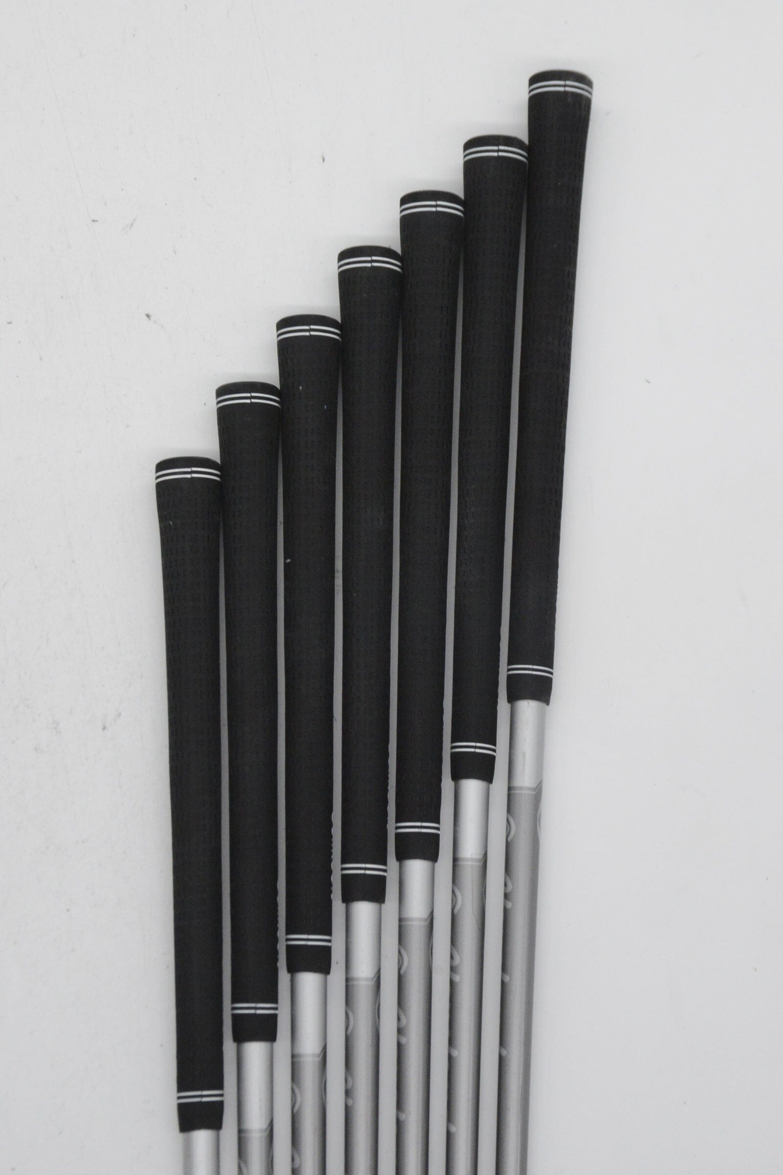 Women's Cleveland Classic Collection 4-PW Iron Set W Flex -0.25" Golf Clubs GolfRoots