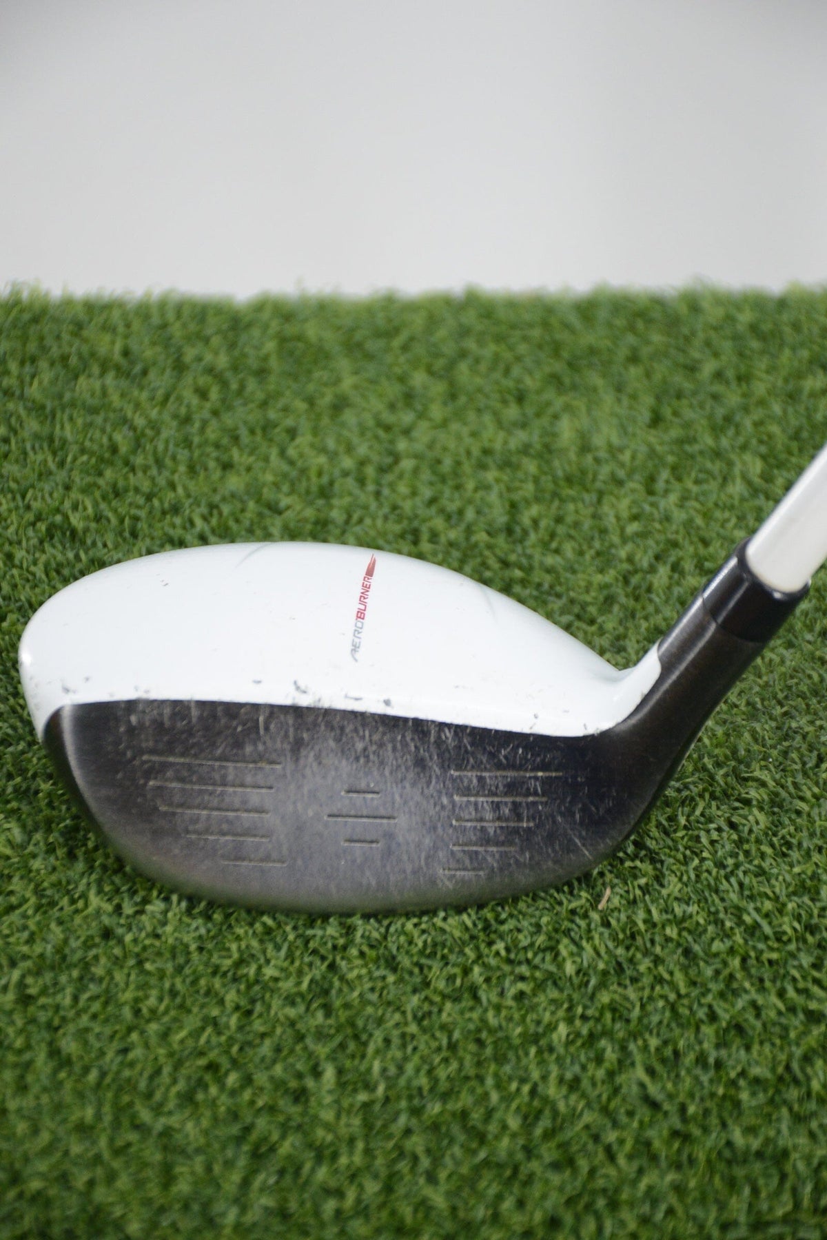 TaylorMade Aeroburner Rescue 6 Hybrid R Flex 39"