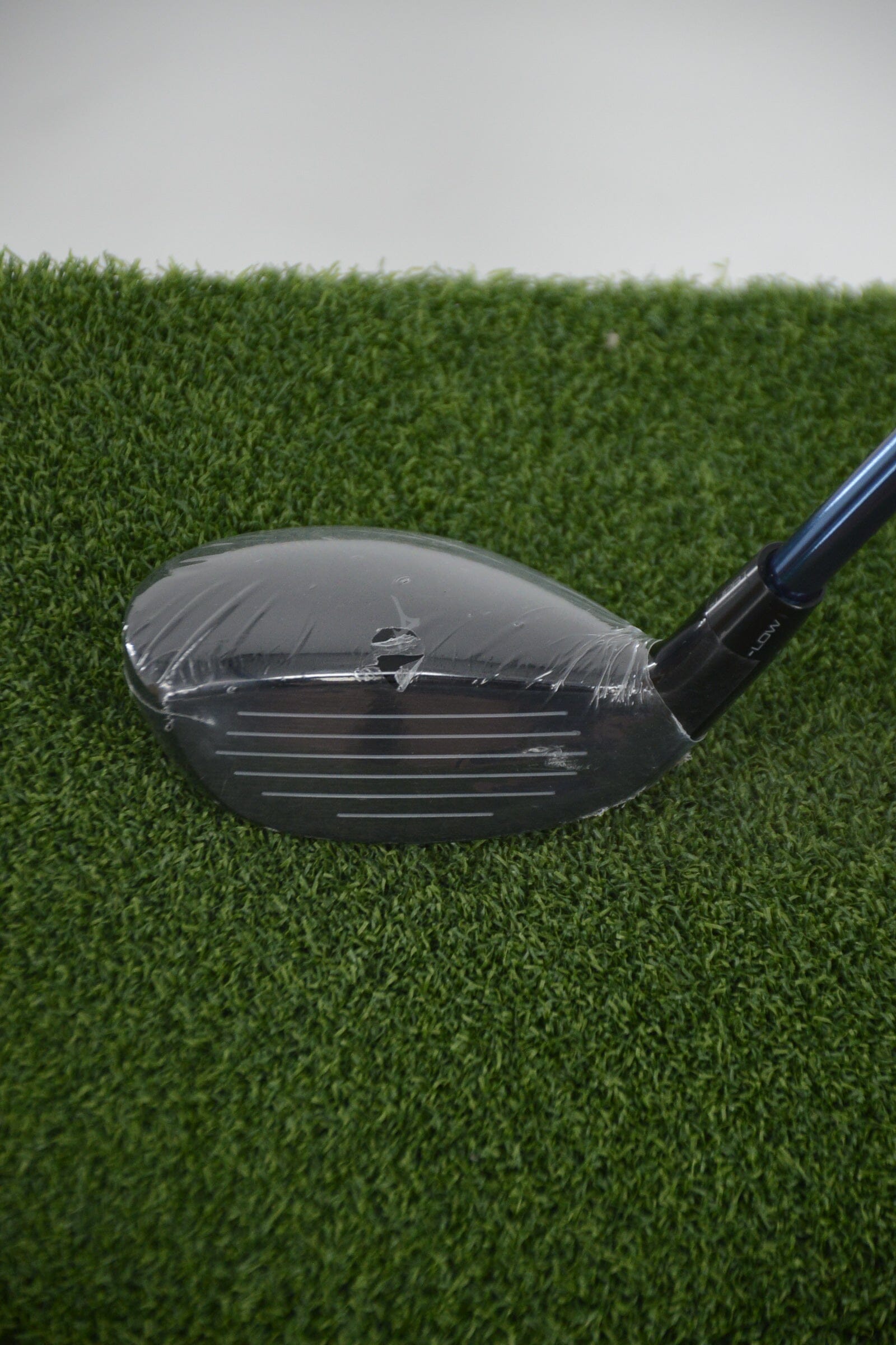 NEW Mizuno ST-Z 230 22 Degree Hybrid R Flex 40" Golf Clubs GolfRoots