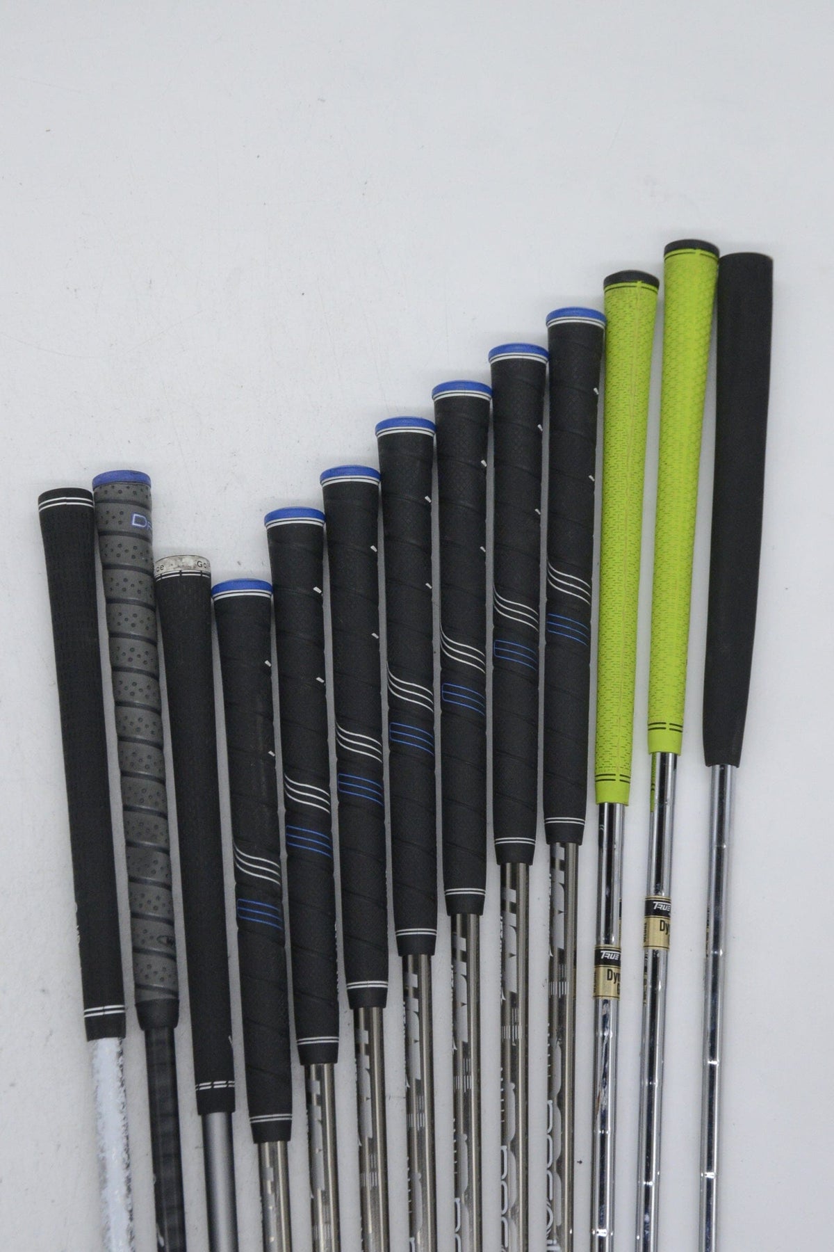 Callaway Apex 19 Mixed Full Set R Flex -0.5" Golf Clubs GolfRoots