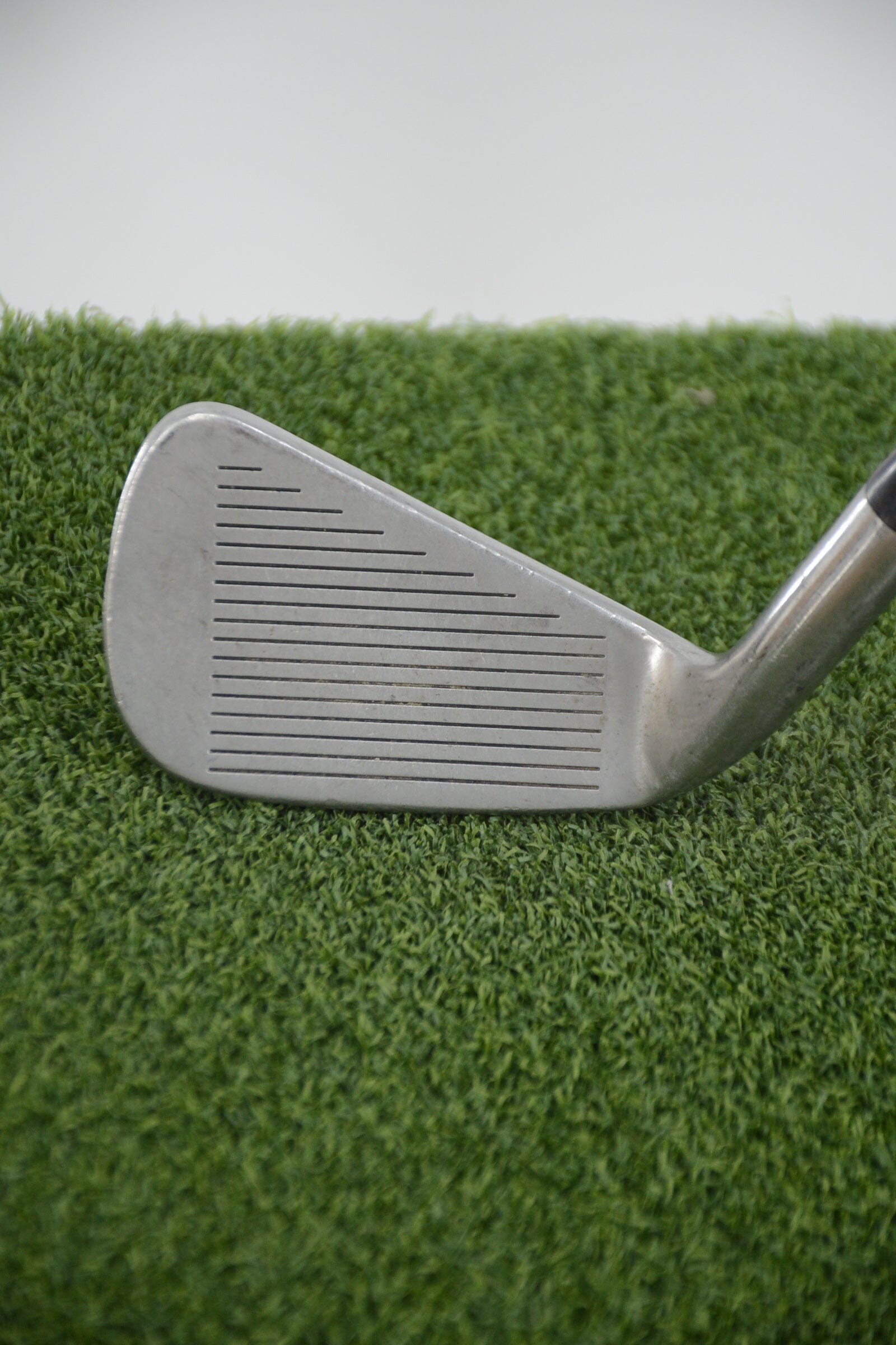 Titleist DCI Black 6 Iron R Flex 37" Golf Clubs GolfRoots