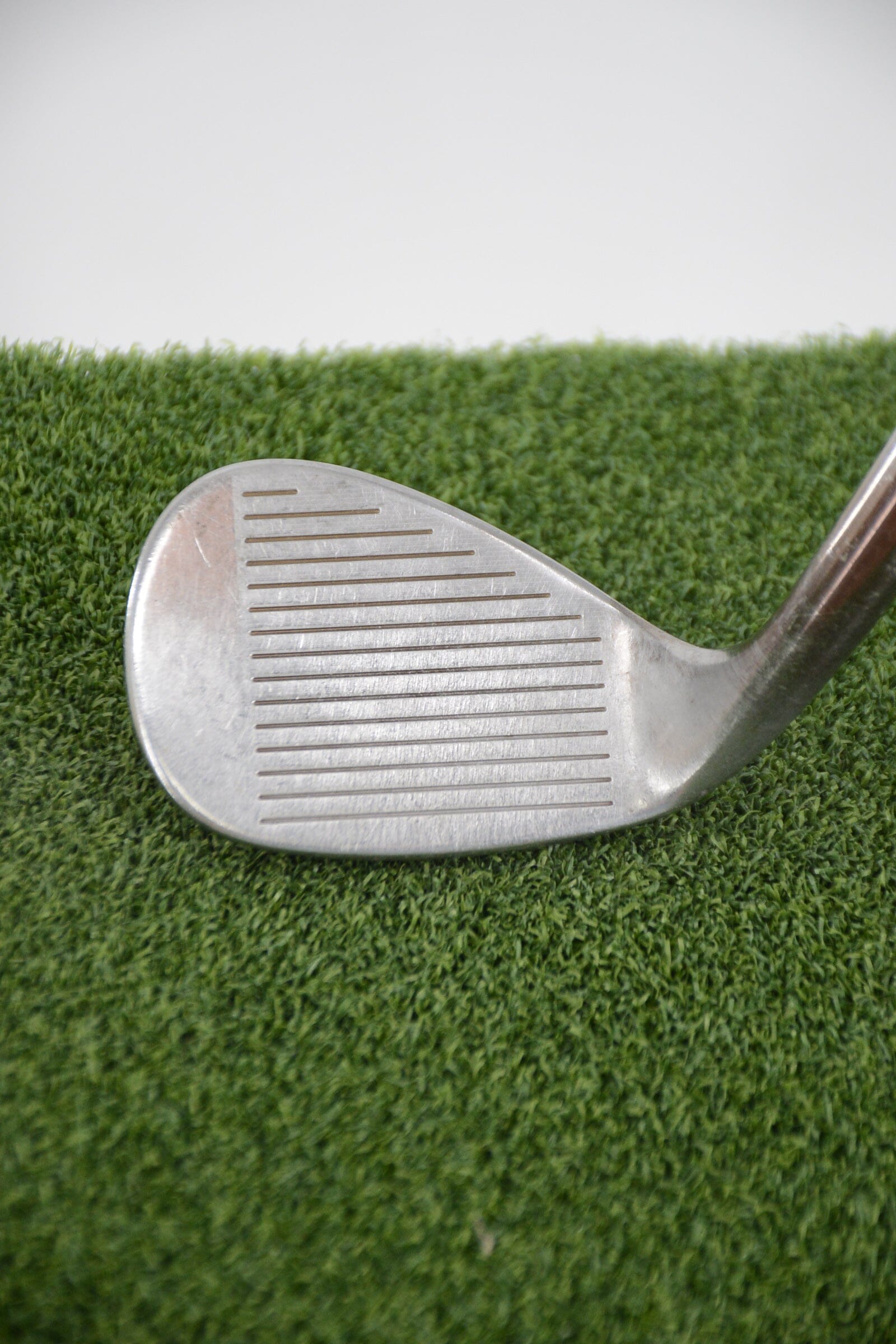 Cleveland CG15 Oil Quenched 56 Degree Wedge Wedge Flex 35.25" Golf Clubs GolfRoots