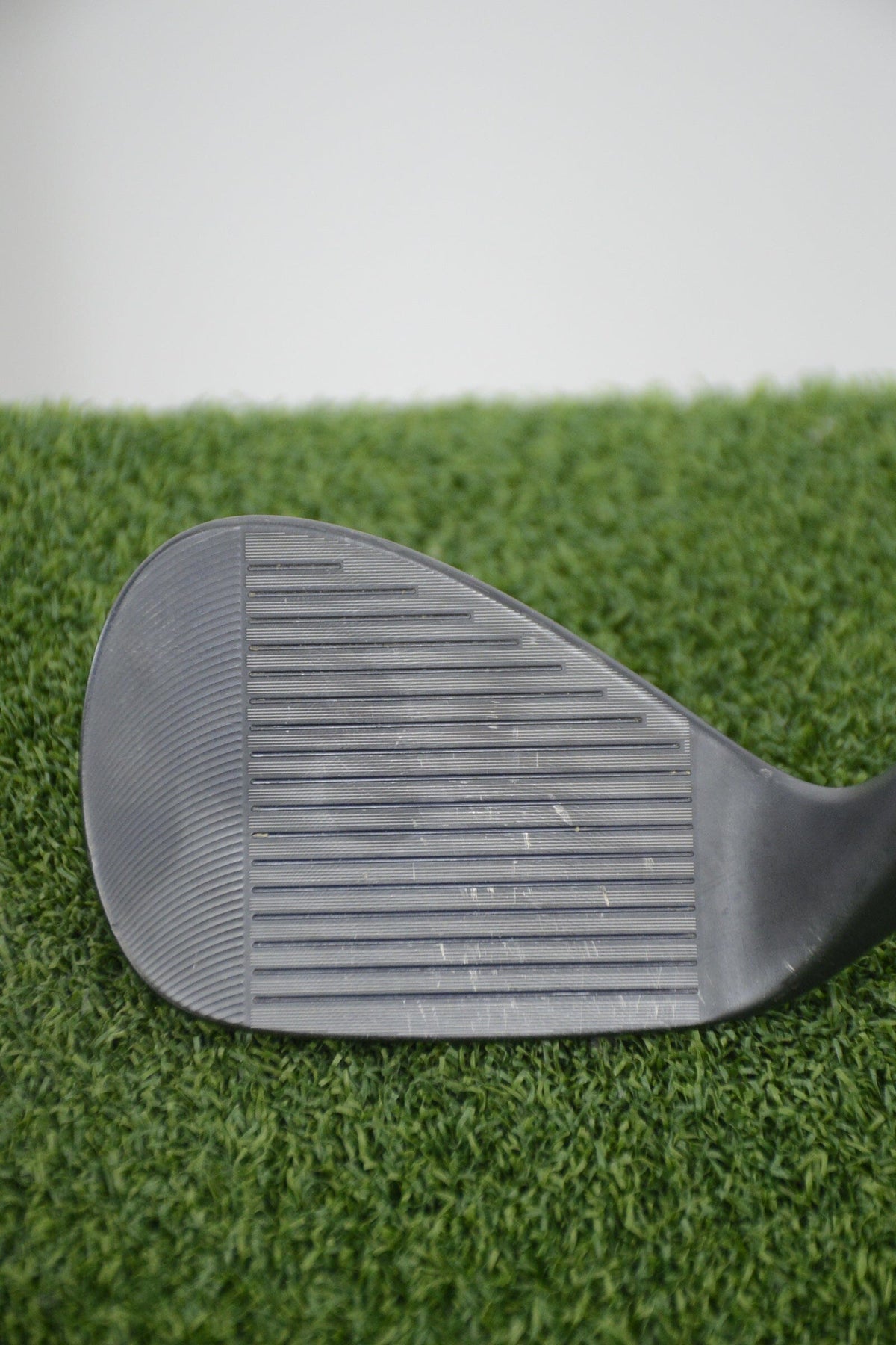 Cleveland RTX 4 Black Satin 52 Degree Wedge S Flex 35.5" Golf Wedges Cleveland