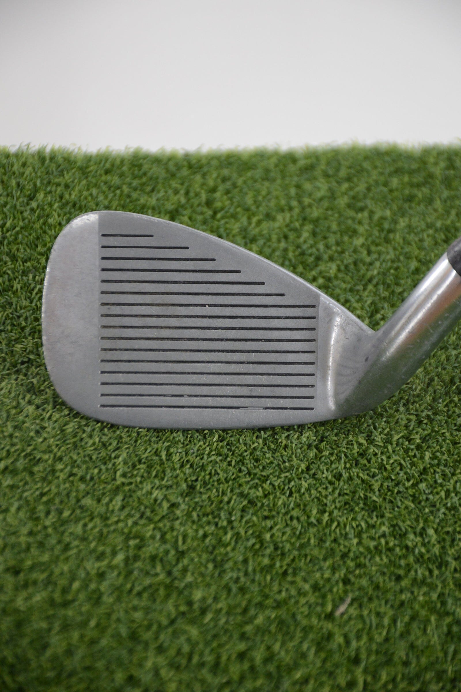 Wilson Ultra Flow Weighted 8 Iron S Flex 35.75" Golf Clubs GolfRoots