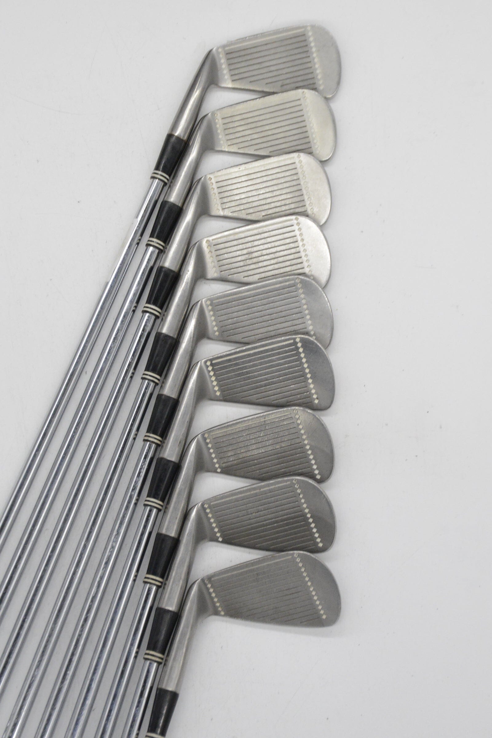 Cleveland Reg 588 2-PW Iron Set S Flex -0.25" Golf Clubs GolfRoots