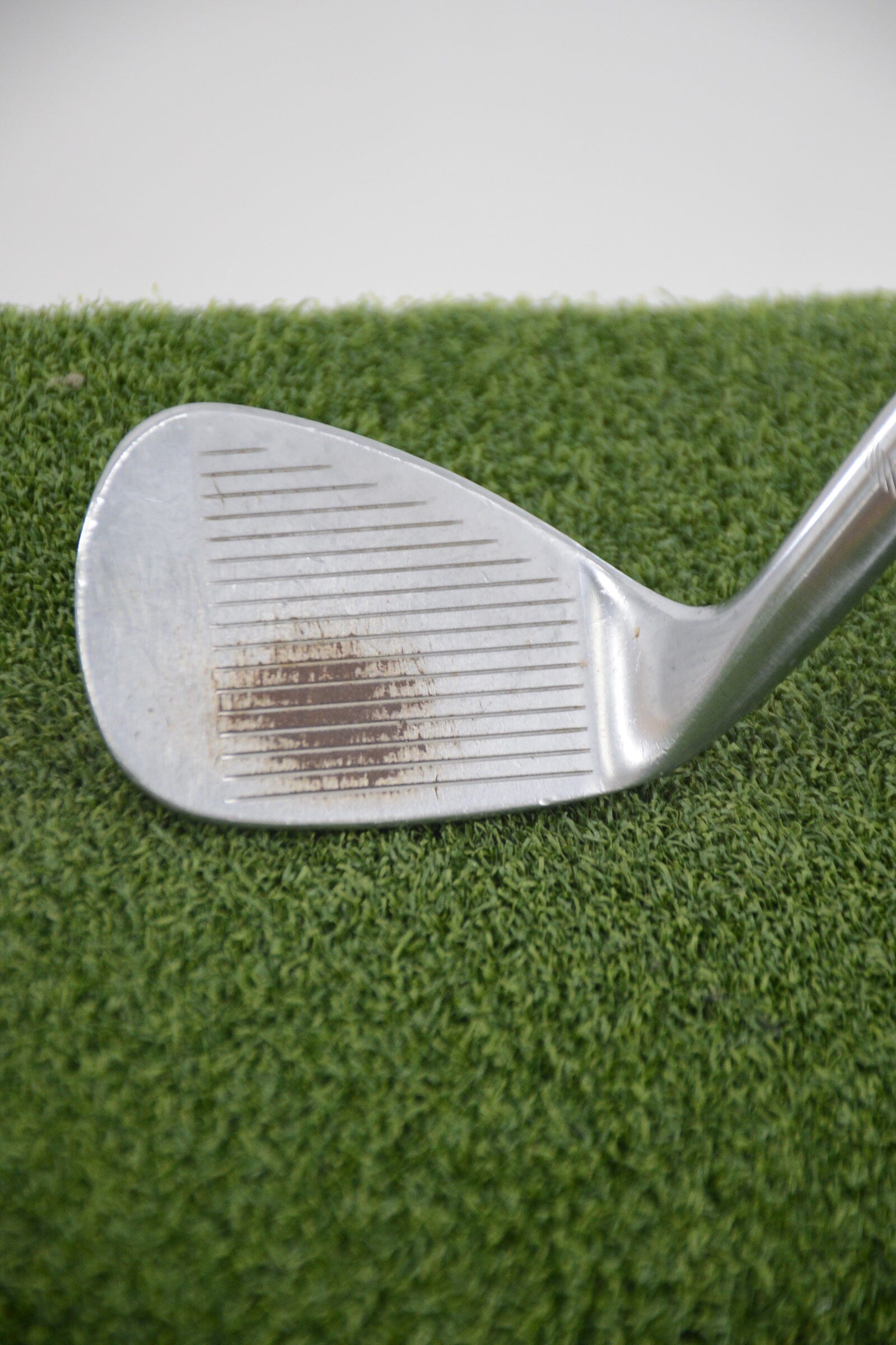 Titleist Vokey SM5 Tour Chrome 56 Degree Wedge Wedge Flex 35.25" Golf Clubs GolfRoots