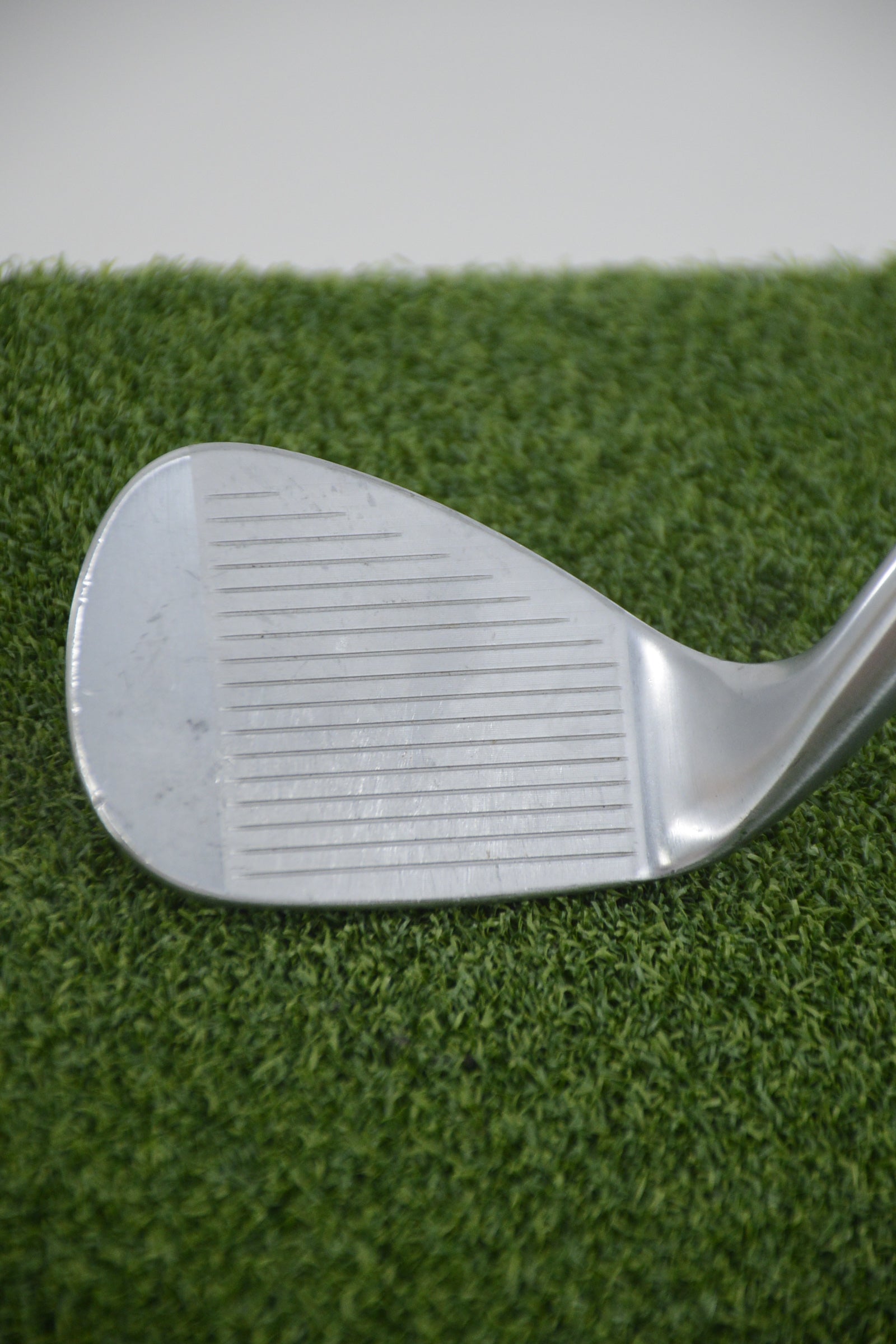 Titleist Vokey SM9 Tour Chrome 56 Degree Wedge SR Flex 35"