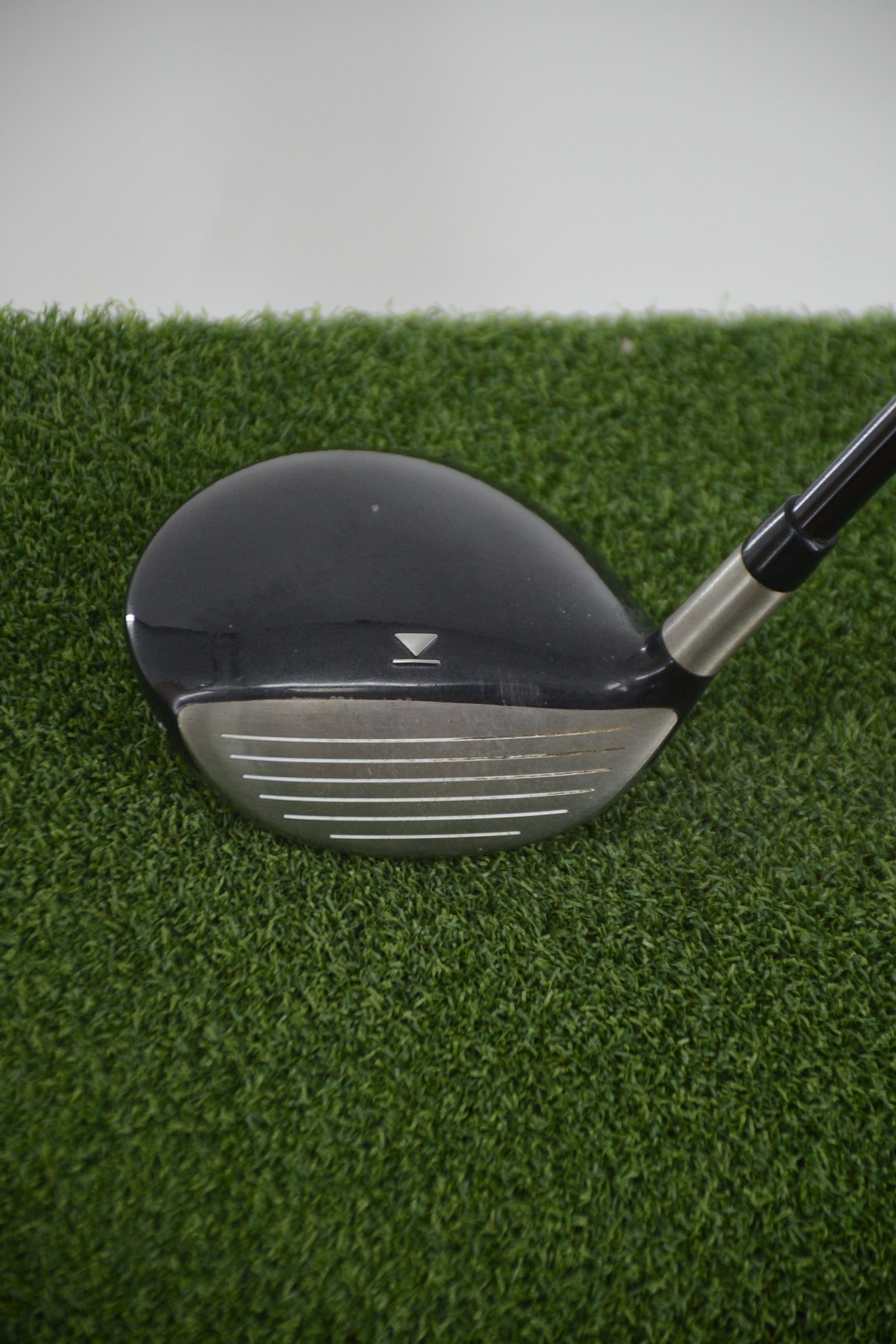 Titleist 909F3 18 Degree Wood S Flex 42.25"
