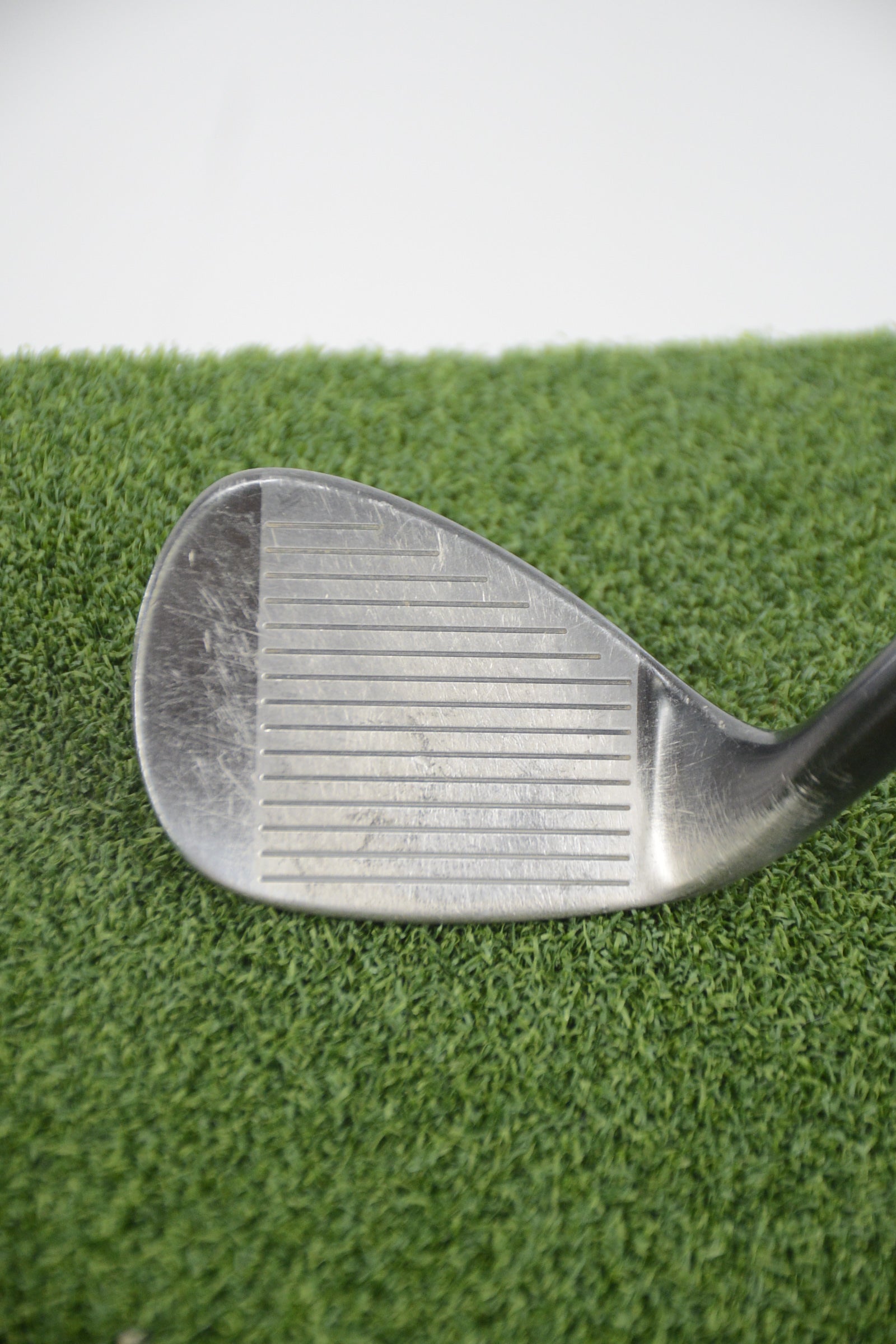 Cleveland CG14 Black Pearl 56 Degree Wedge Wedge Flex 35.25"
