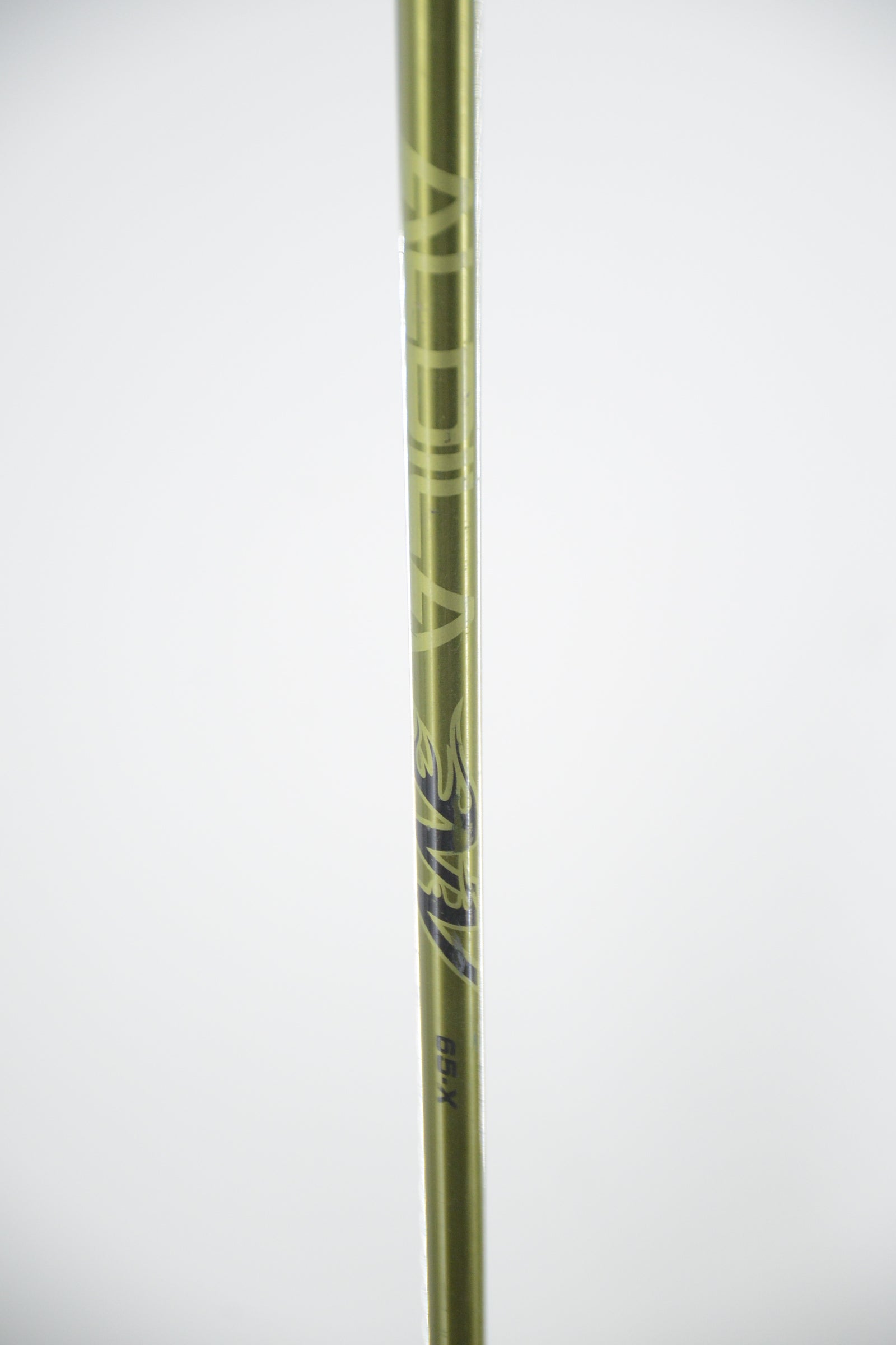 Lefty Titleist 907 D2 9.5 Degree Driver X Flex 44.75"