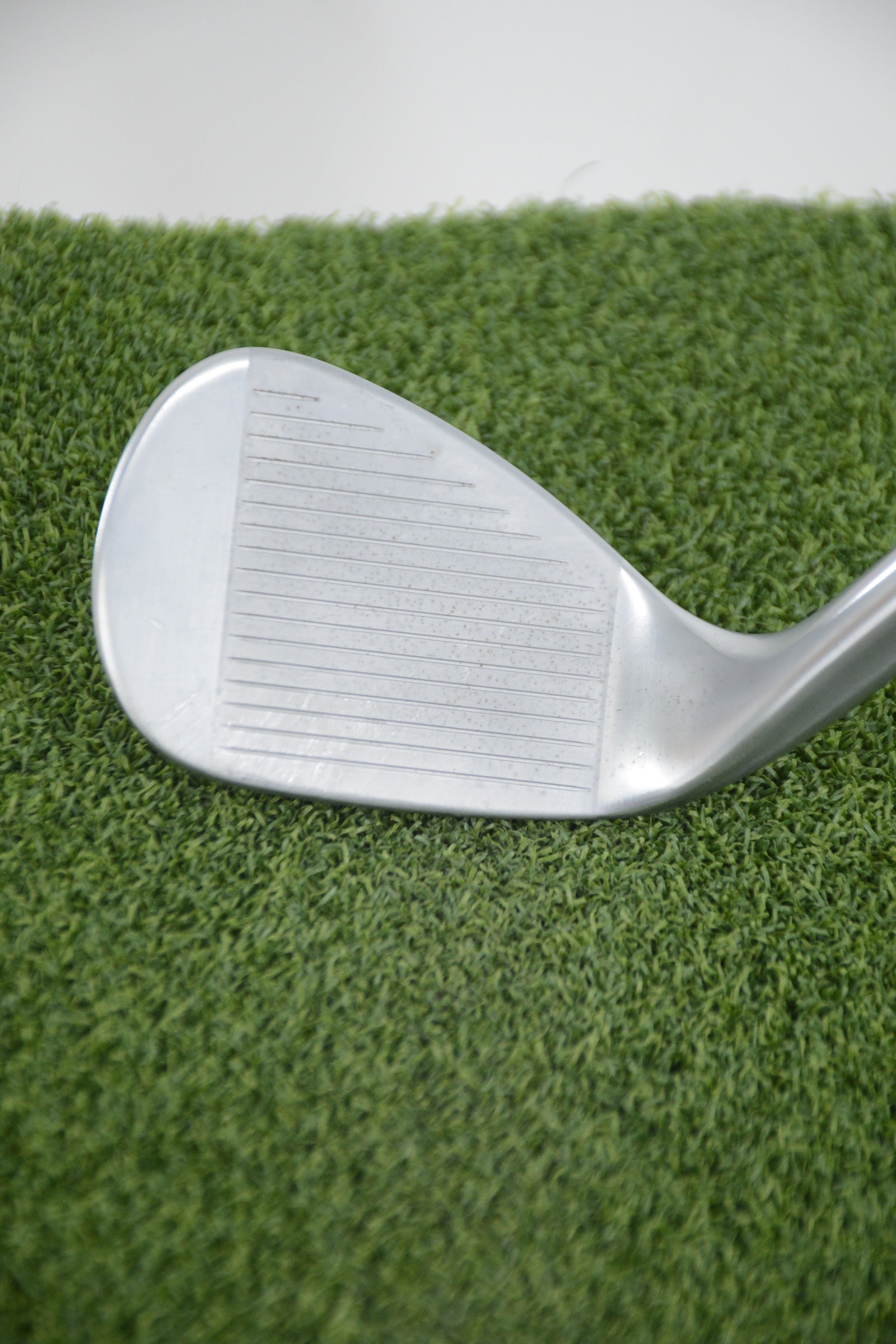 Titleist Vokey SM10 Tour Chrome 56 Degree Wedge Wedge Flex 35"