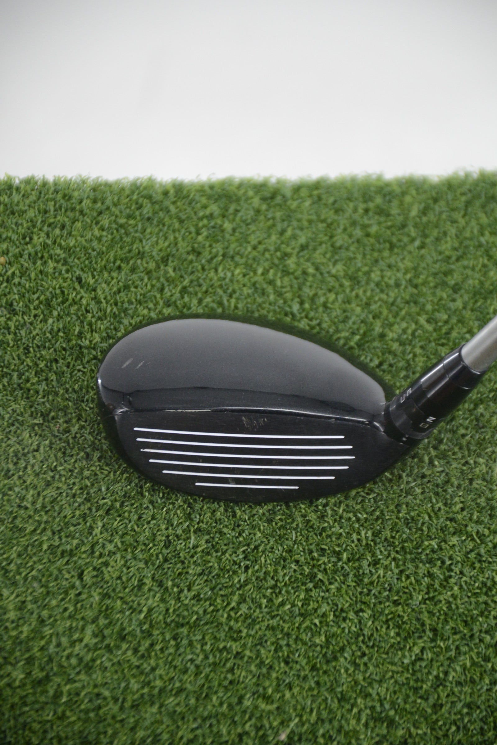 Titleist 915H 4 Hybrid R Flex 39.25"