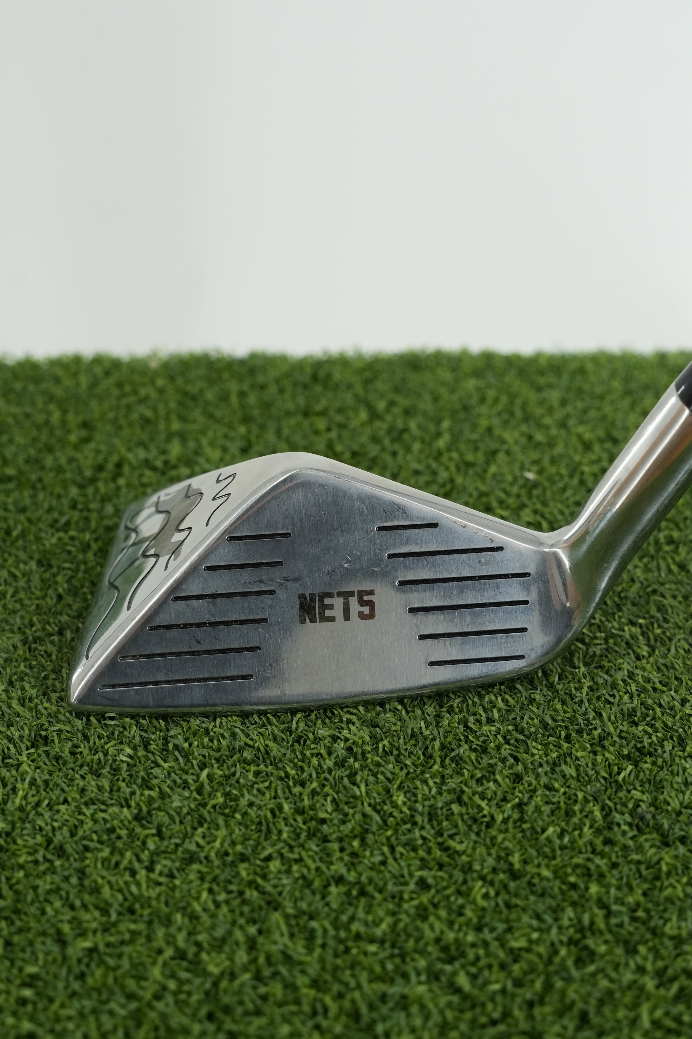 CPG XE747 Chipper Wedge Flex 36.75"