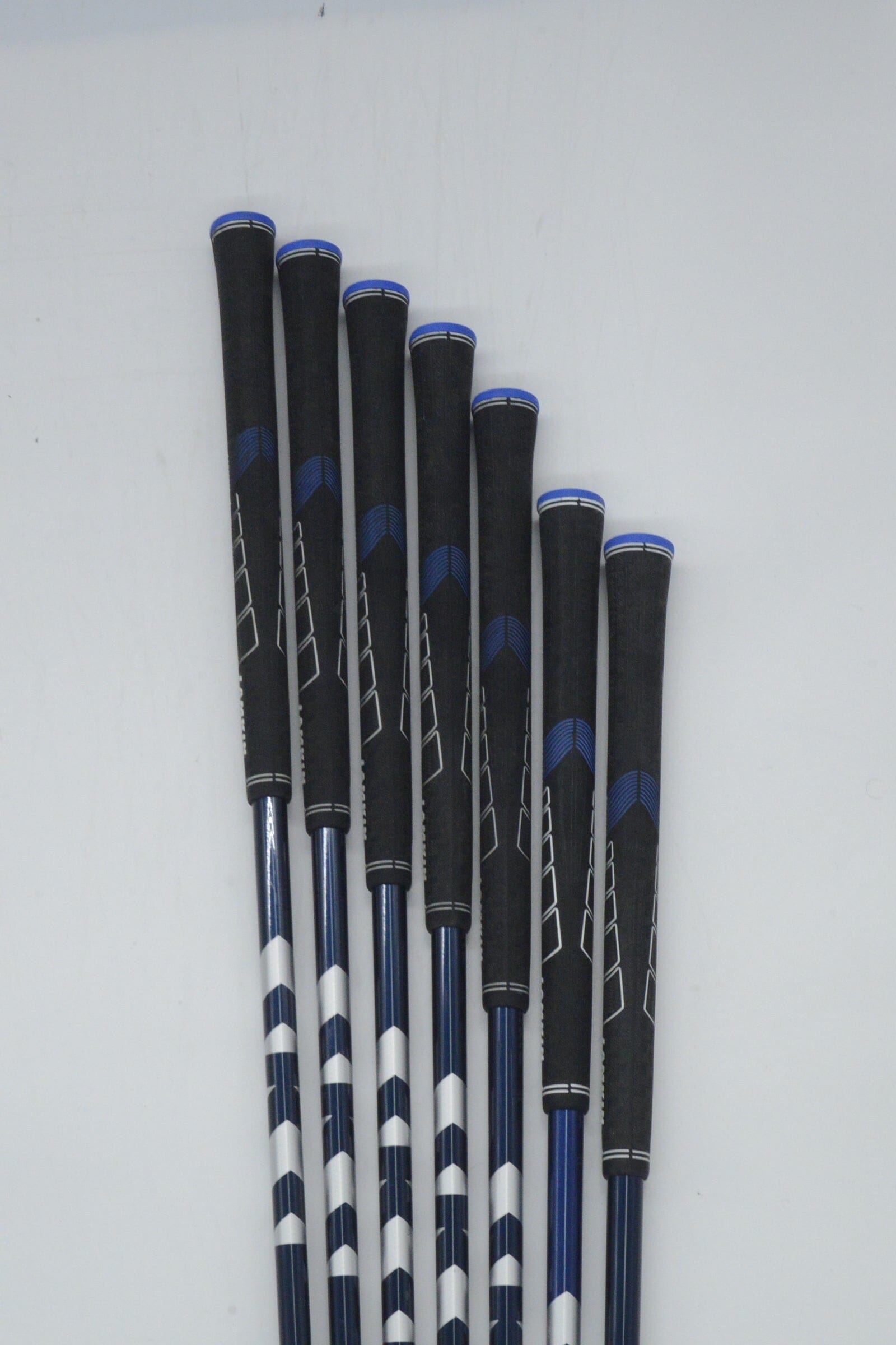 TaylorMade SIM2 Max 4-PW Iron Set R Flex Std Length Golf Clubs GolfRoots 