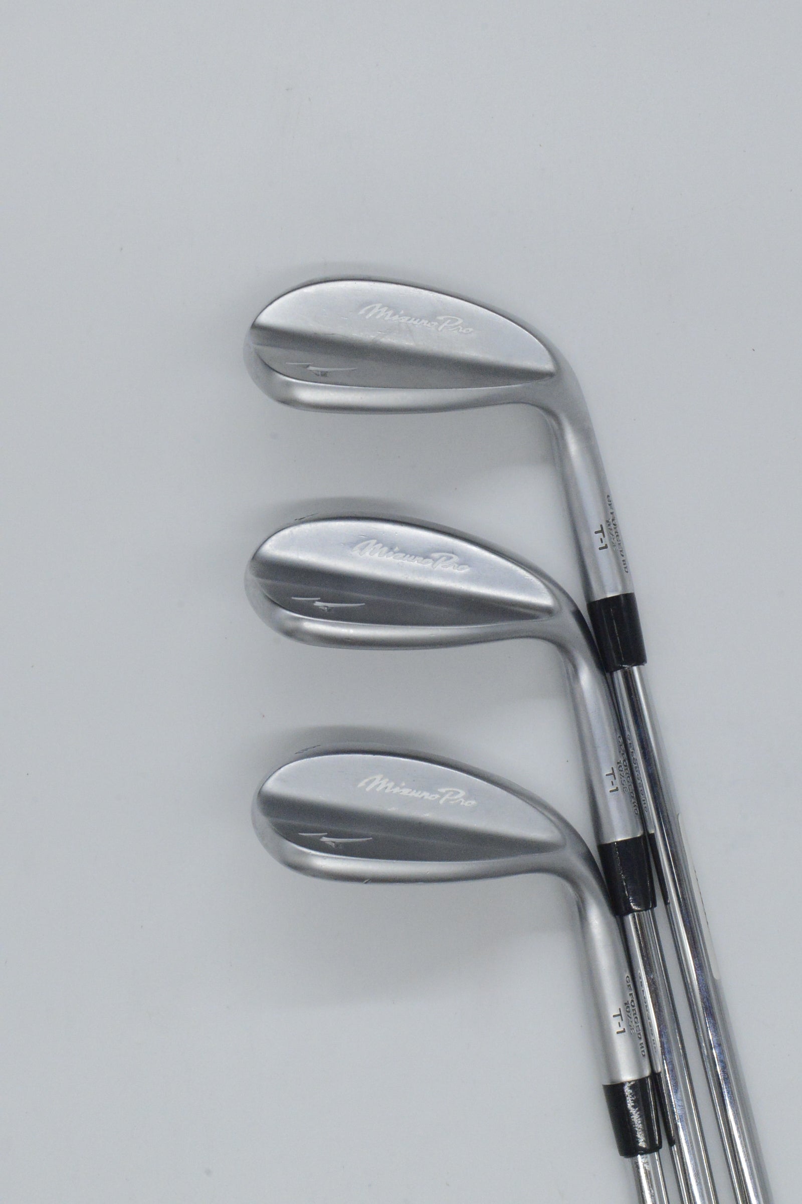 Mizuno Pro T-1 Soft White Satin 48, 54, 58 Degree Wedge Set S Flex