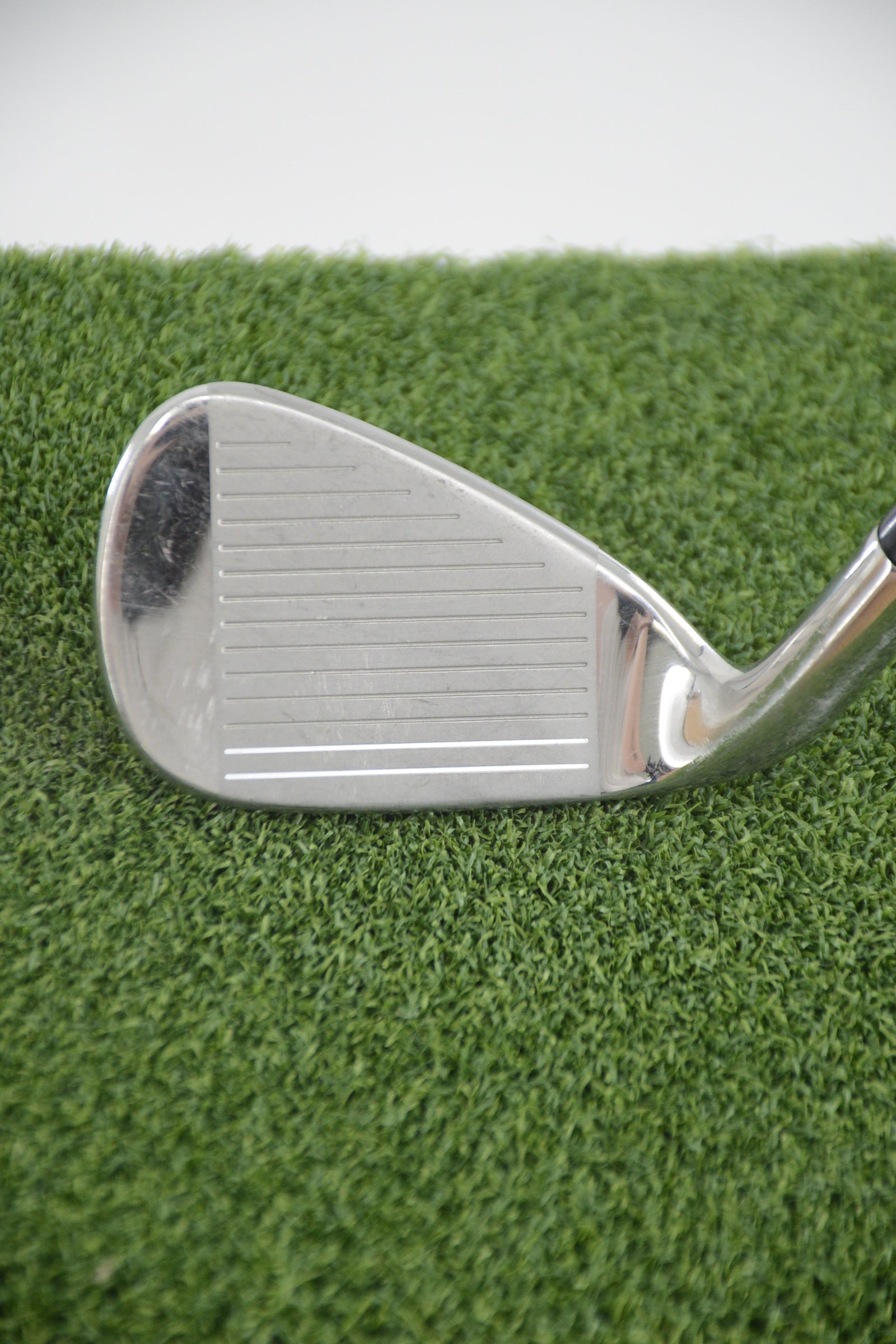 Callaway Rogue 9 Iron R Flex 35.75"