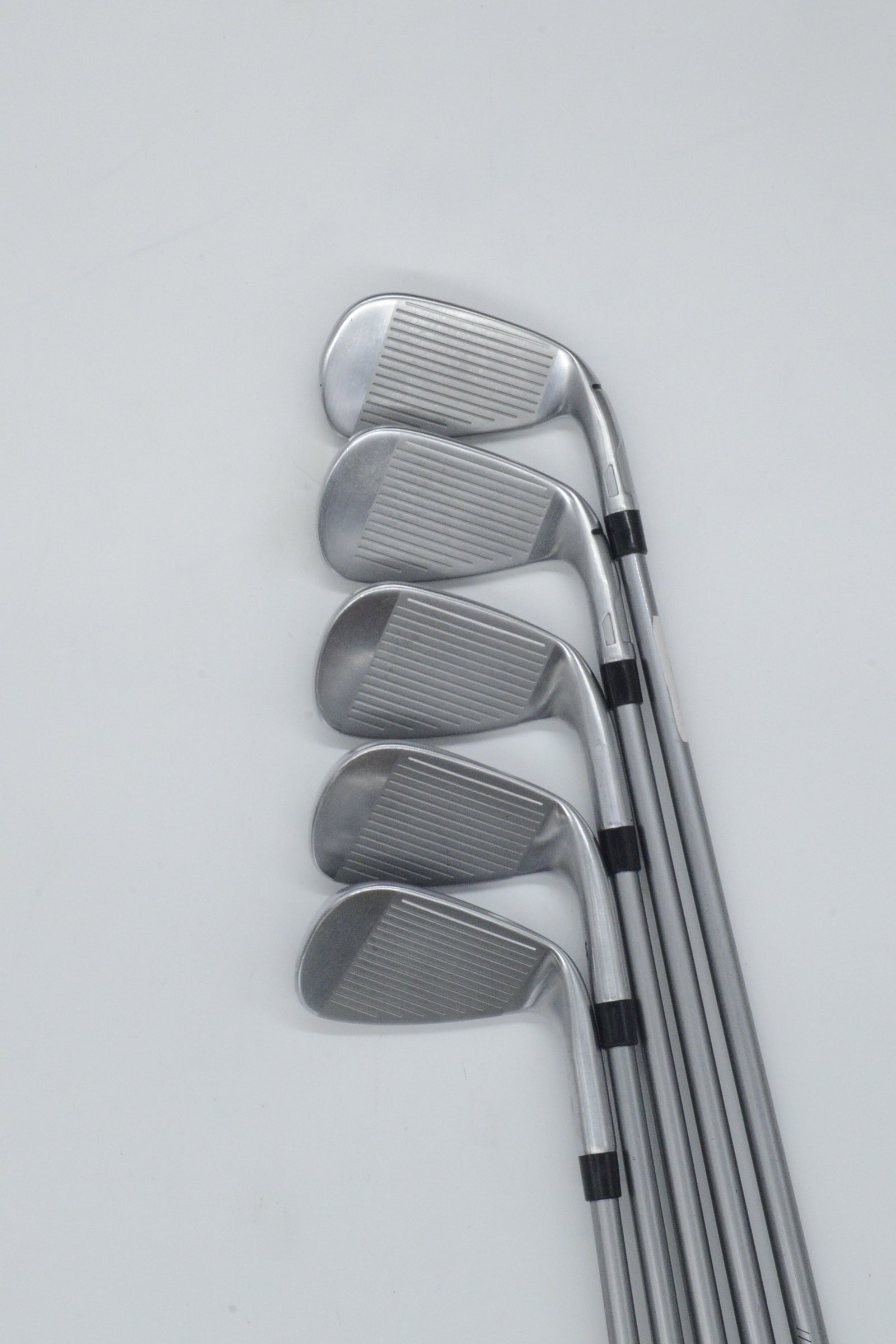 Lefty TaylorMade Qi HL 7-AW Iron Set R Flex -0.25"