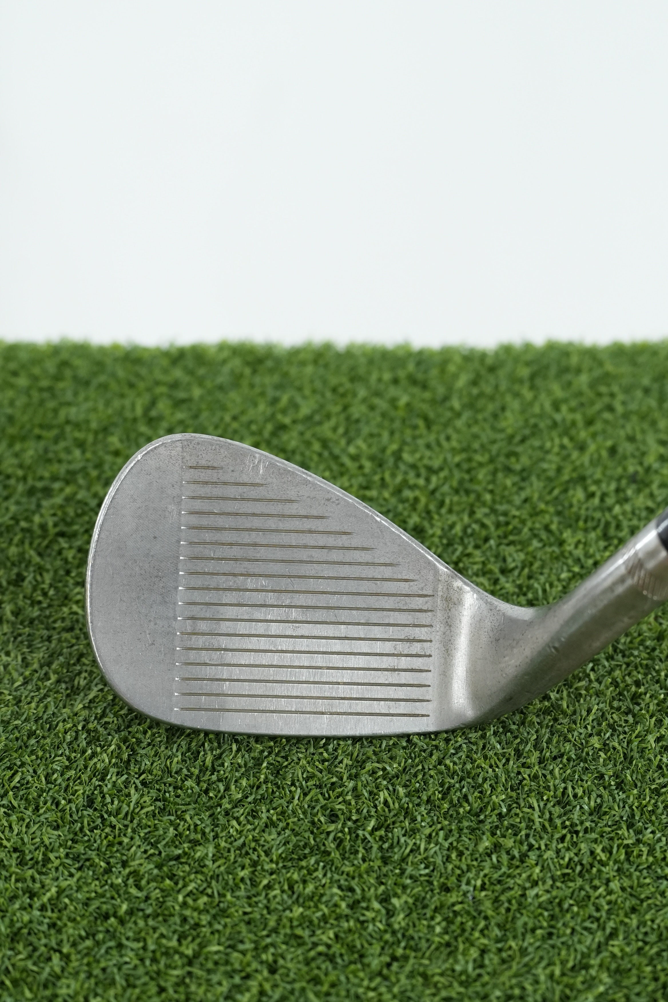 Titleist Vokey SM8 Brushed Steel 52 Degree Wedge S Flex 36"