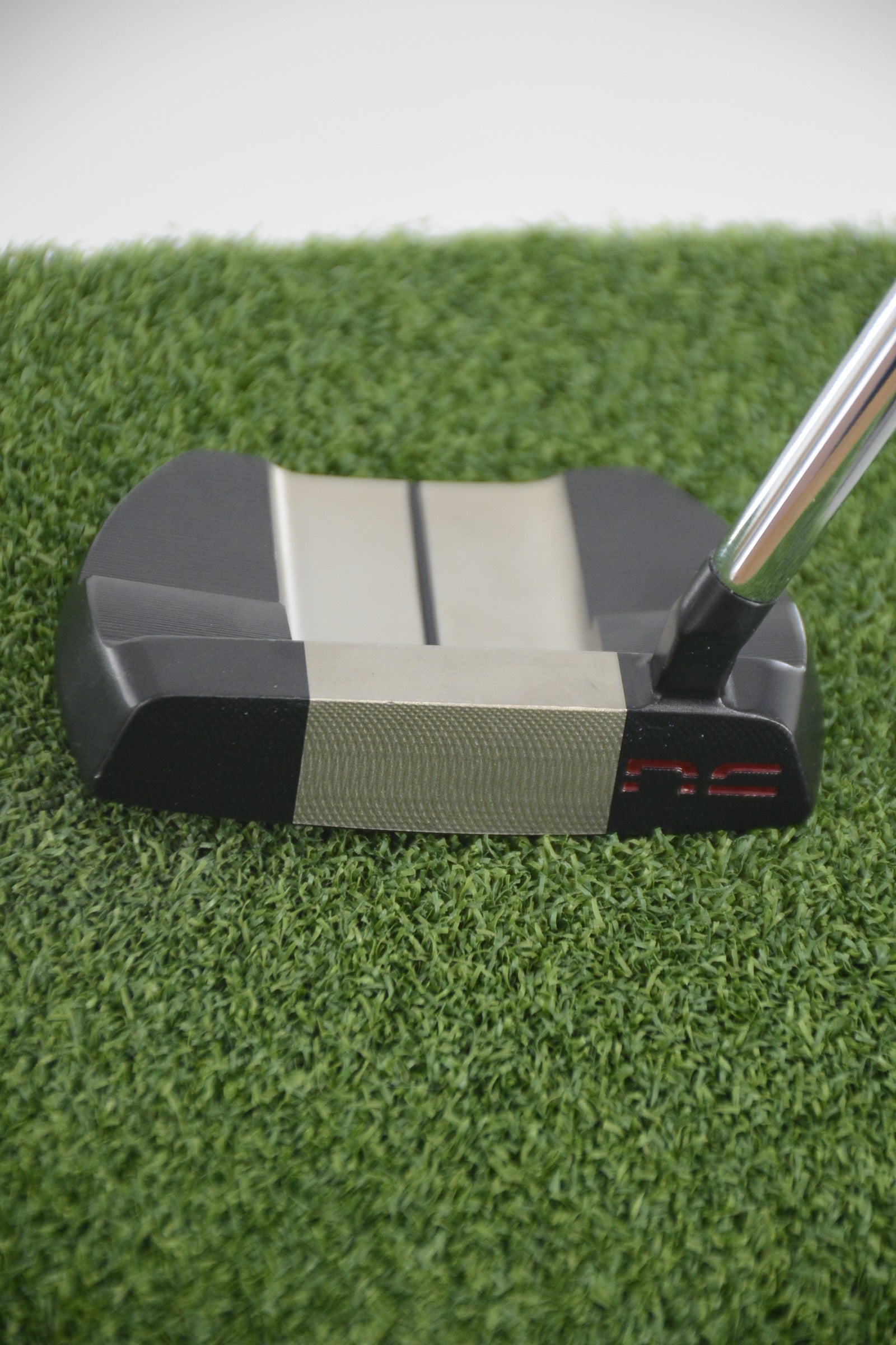Never Compromise Reserve 3 NC Contrast Putter 33.5"