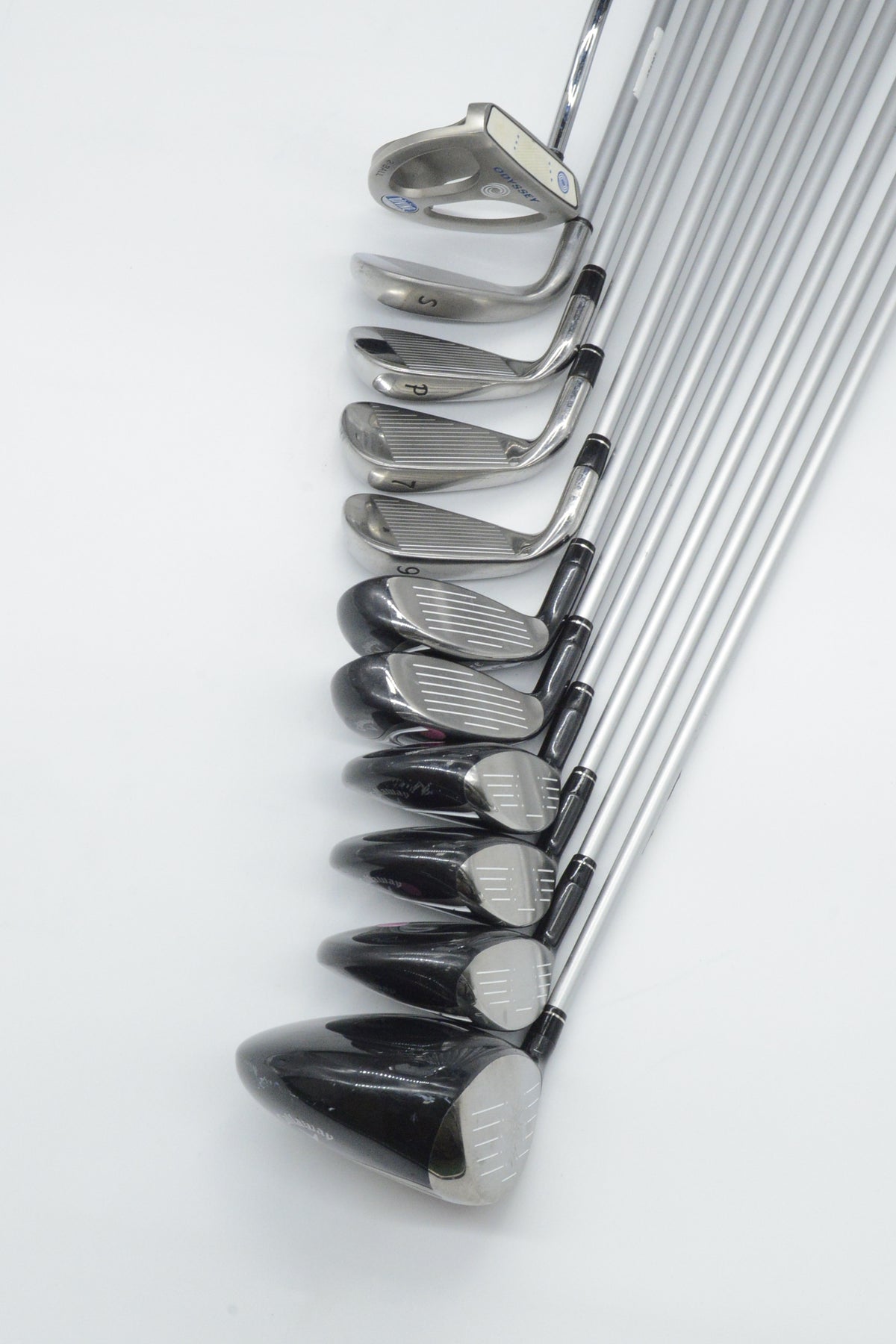 Women's *Dented* Callaway Solaire (No 8 iron) Mixed Full Set W Flex -0.5"