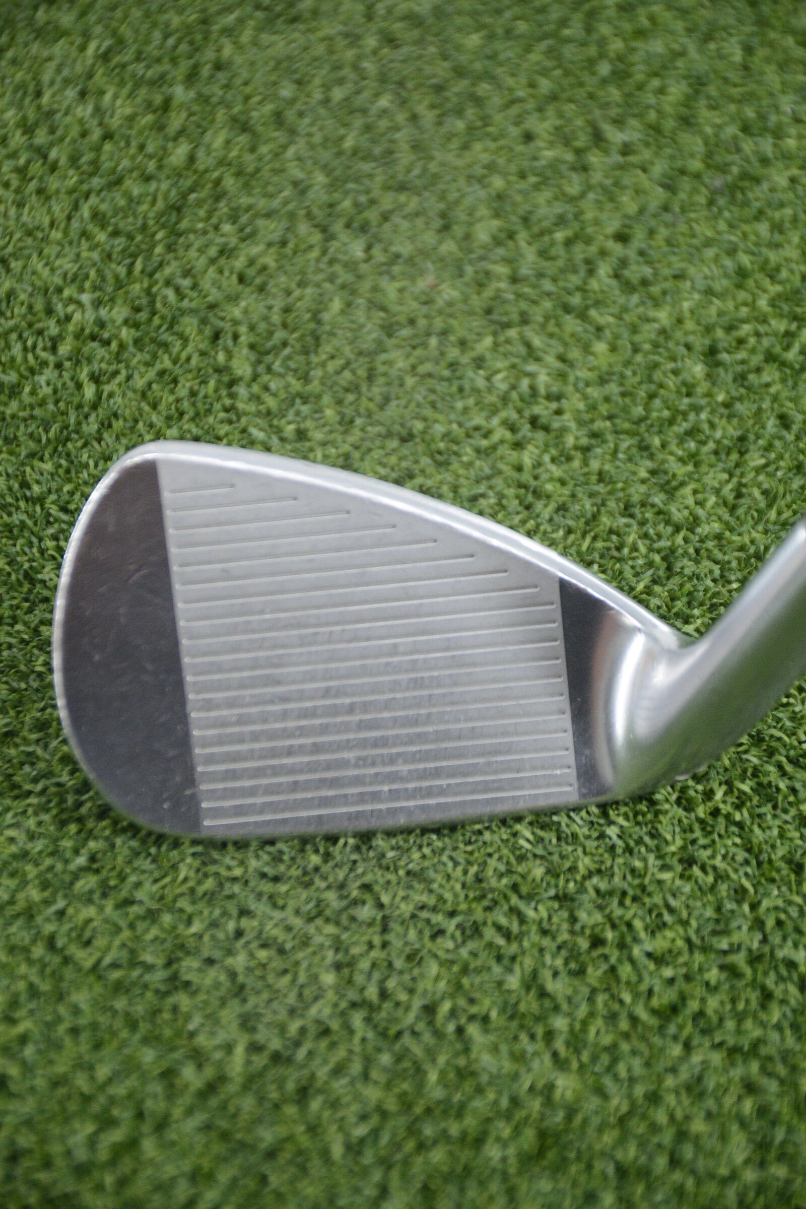 Callaway RAZR X 9 Iron R Flex 35.75"