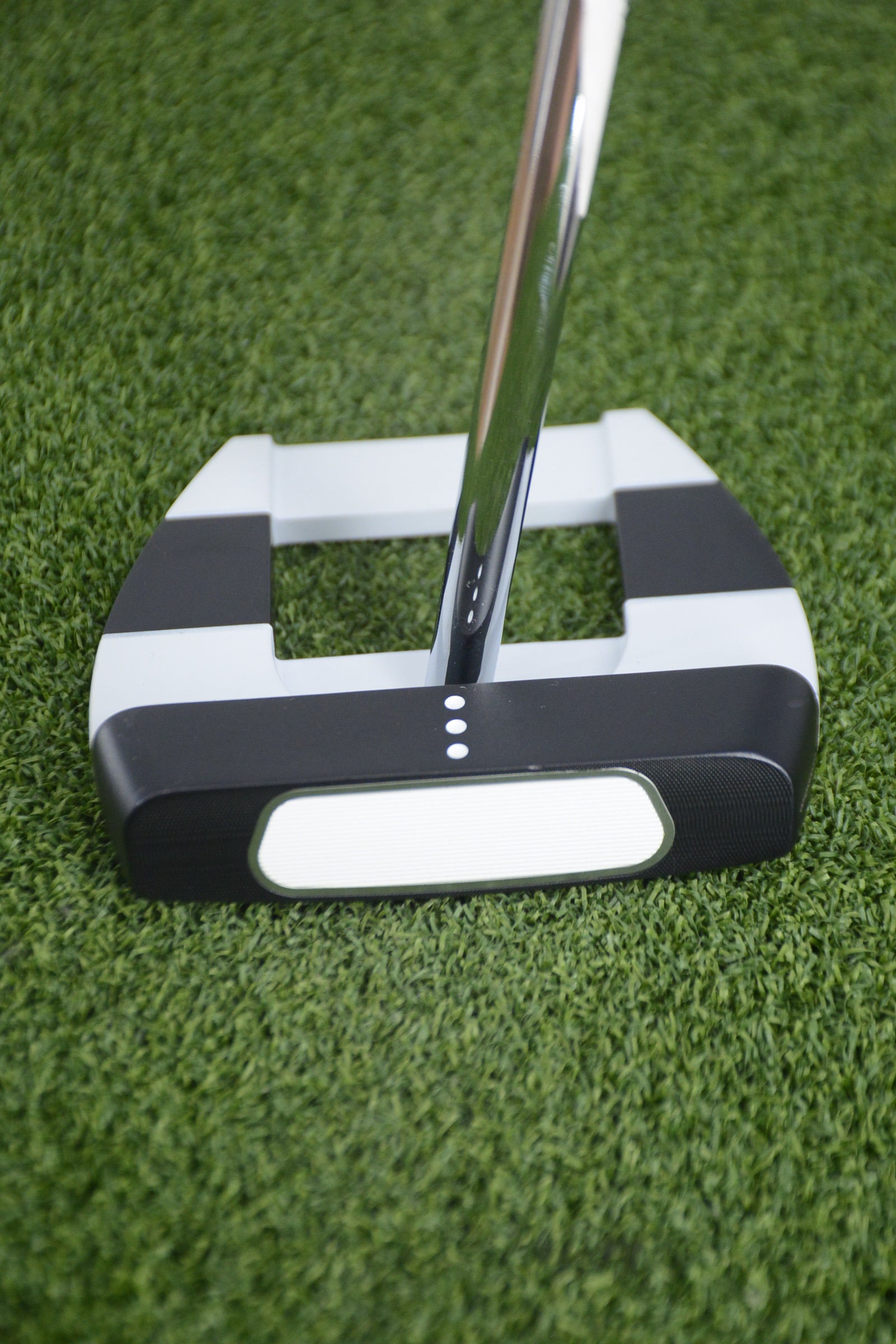 Odyssey Ai-ONE Square 2 Square Jailbird Broomstick Putter 45.75"