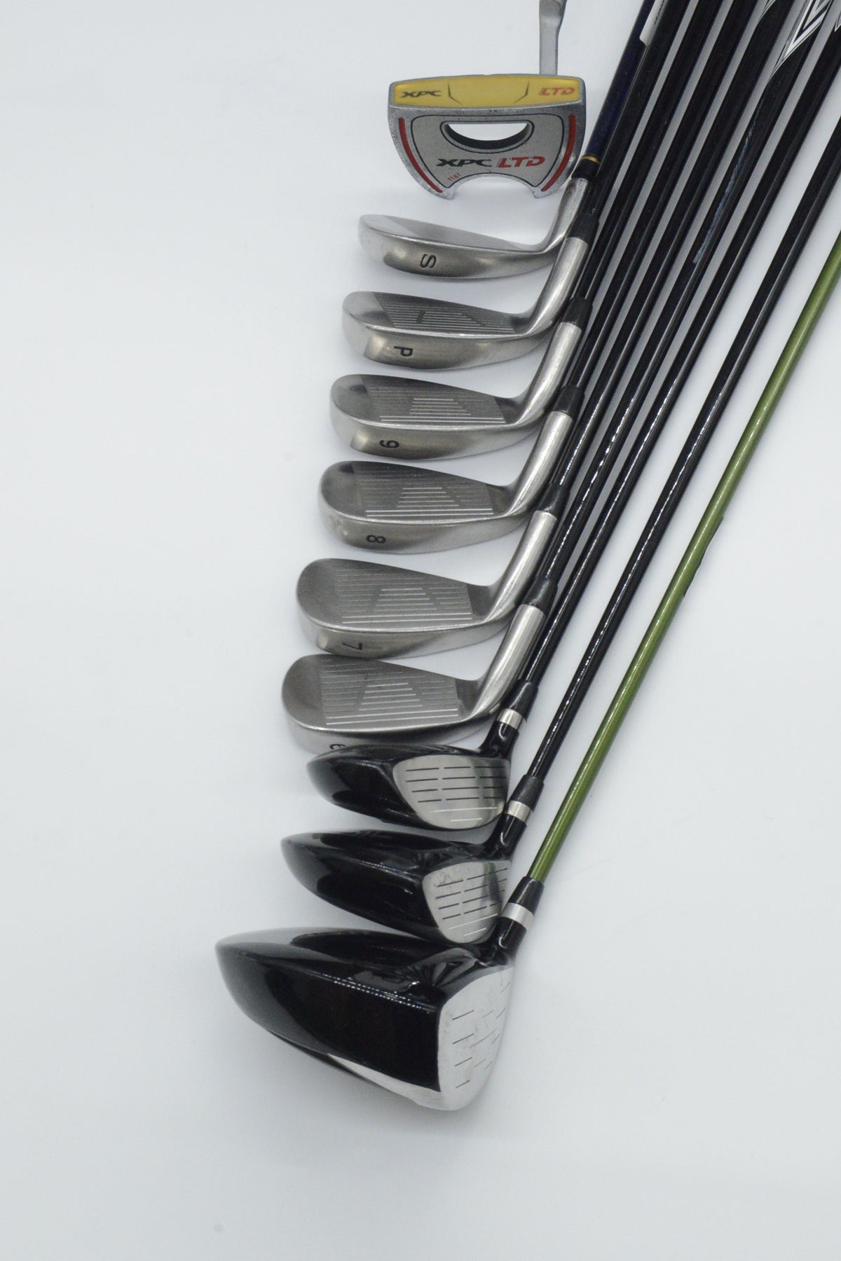 *Dented* MaxFli Revolution Black Mixed Full Set SR Flex Std Length