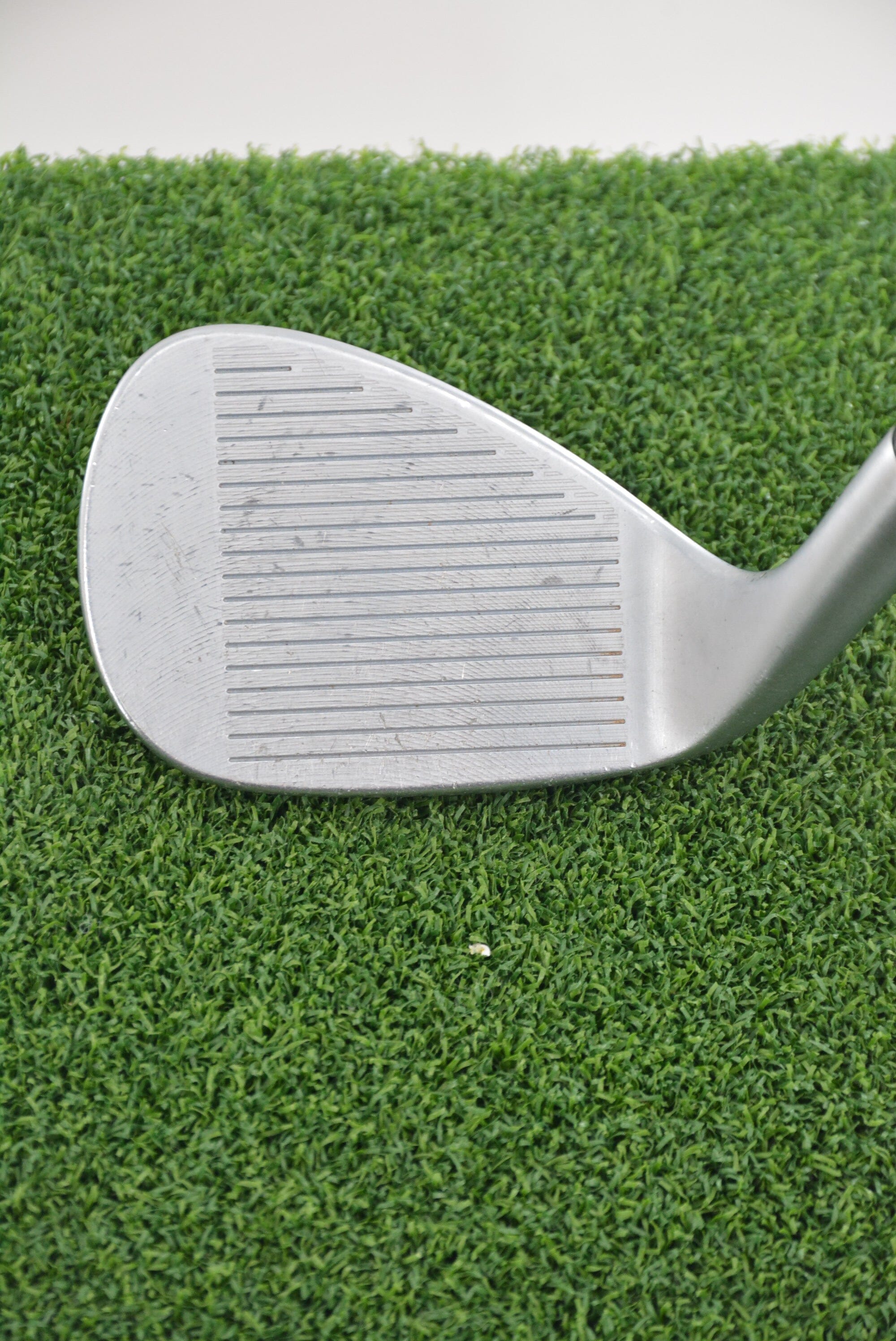 Cleveland CBX 56° hot Wedge Right-Handed Stiff Flex 36.25