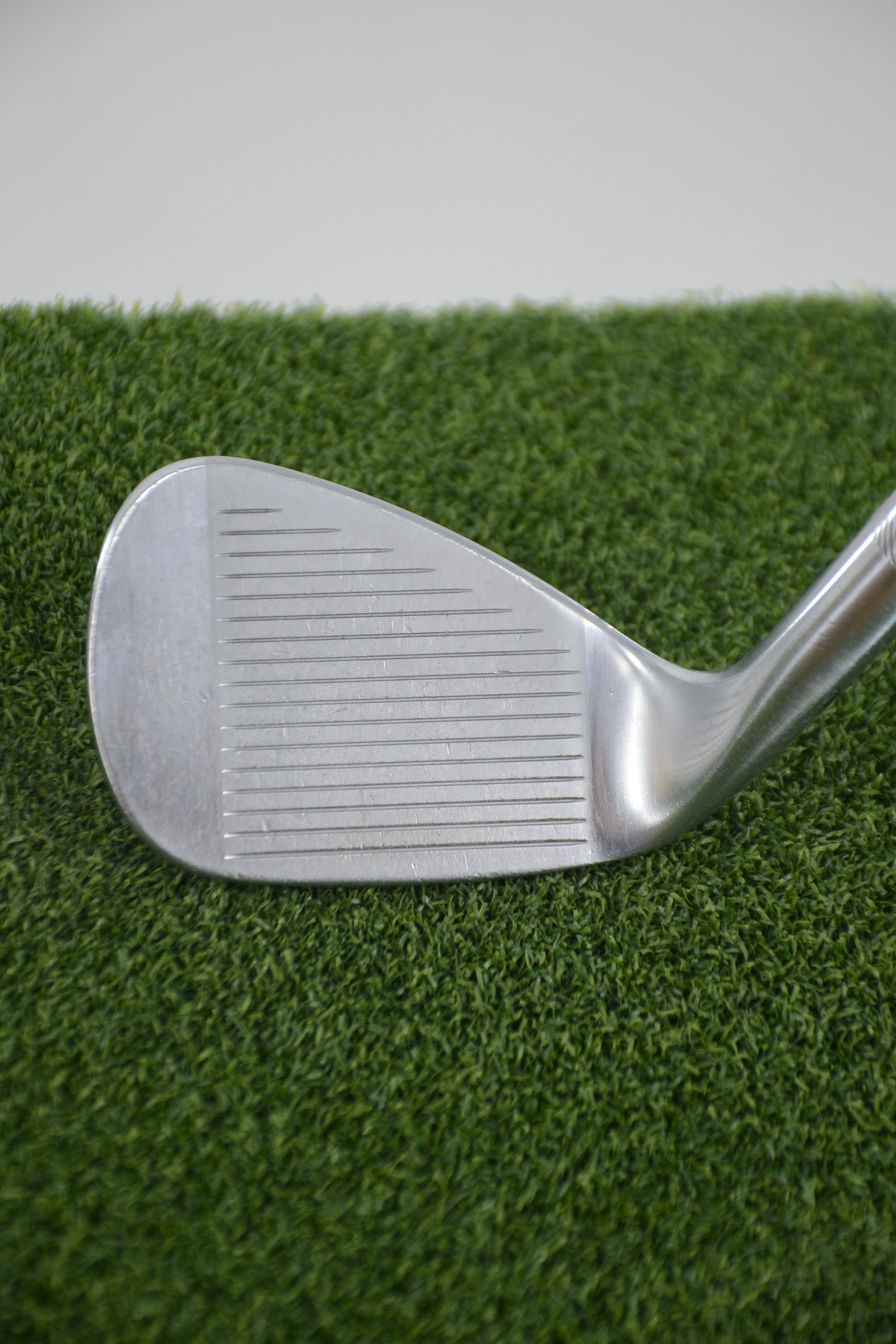 Titleist Vokey SM5 Tour Chrome 46 Degree Wedge Wedge Flex 35.5"