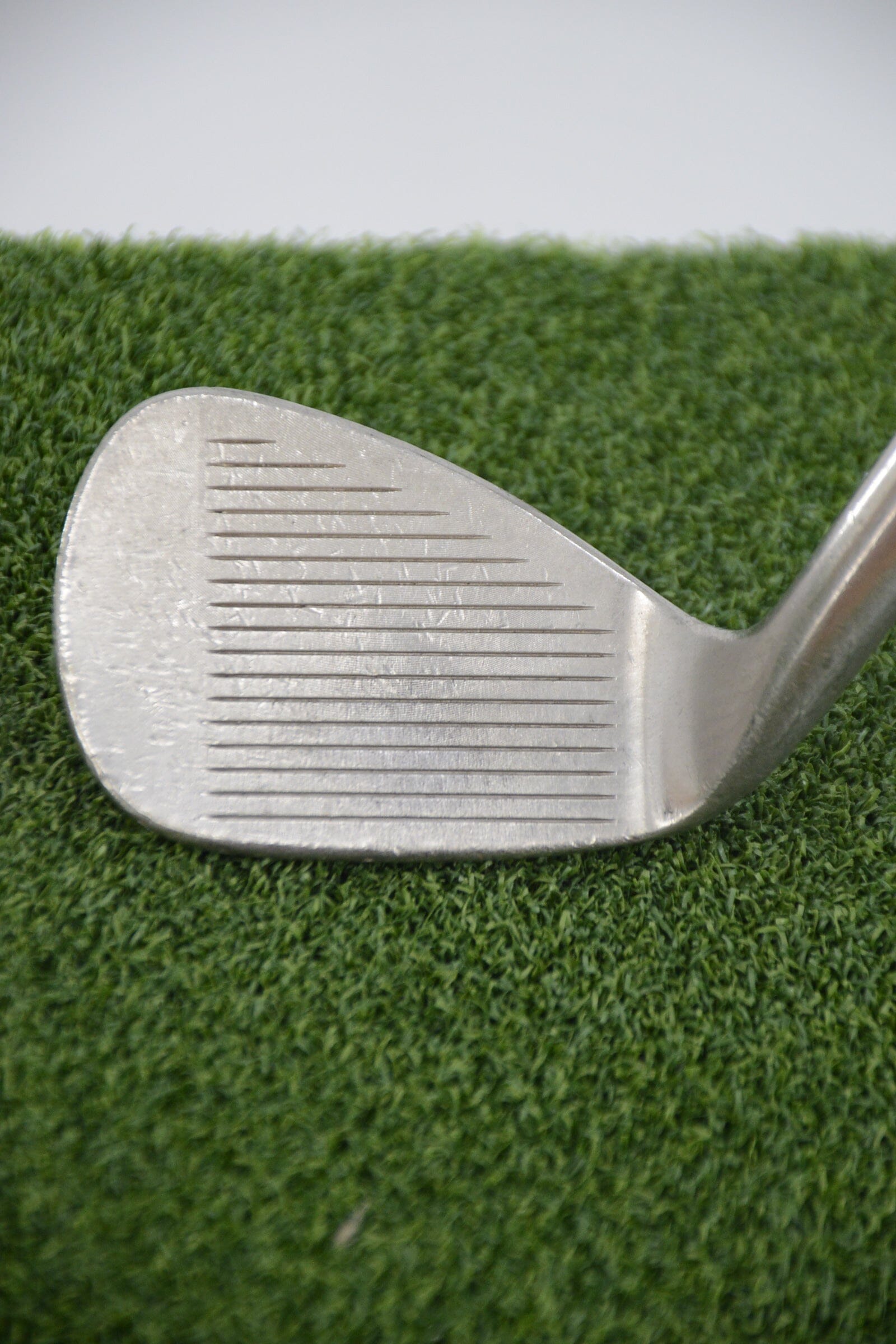 Titleist Vokey SM5 Tour Chrome 52 Degree Wedge SR Flex 35.25" Golf Clubs GolfRoots 