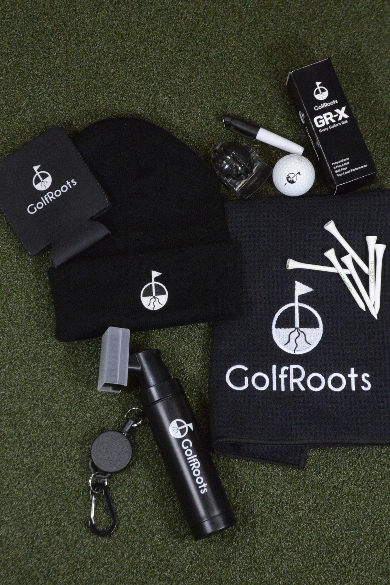 The Complete Course Pack (Brush, Towel, Balls,...) Golf Clubs GolfRoots 