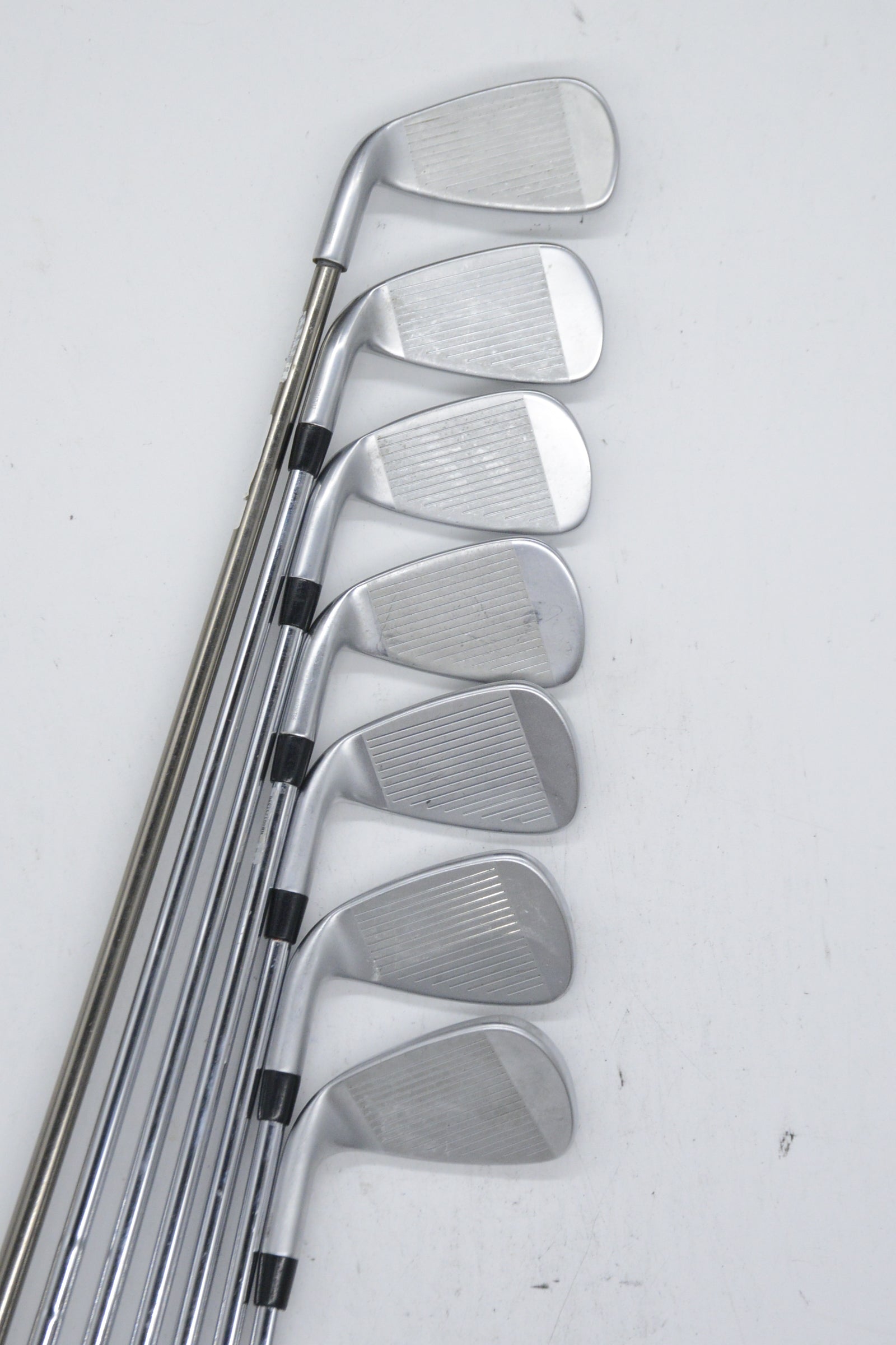 Cleveland Launcher UHX 4-9, AW Iron Set R Flex +0.25"