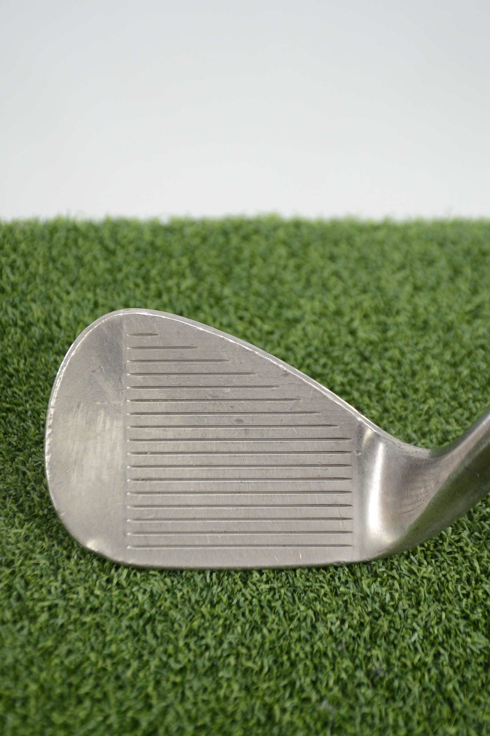 Titleist Vokey SM8 Brushed Steel 52 Degree Wedge Wedge Flex 35.25"