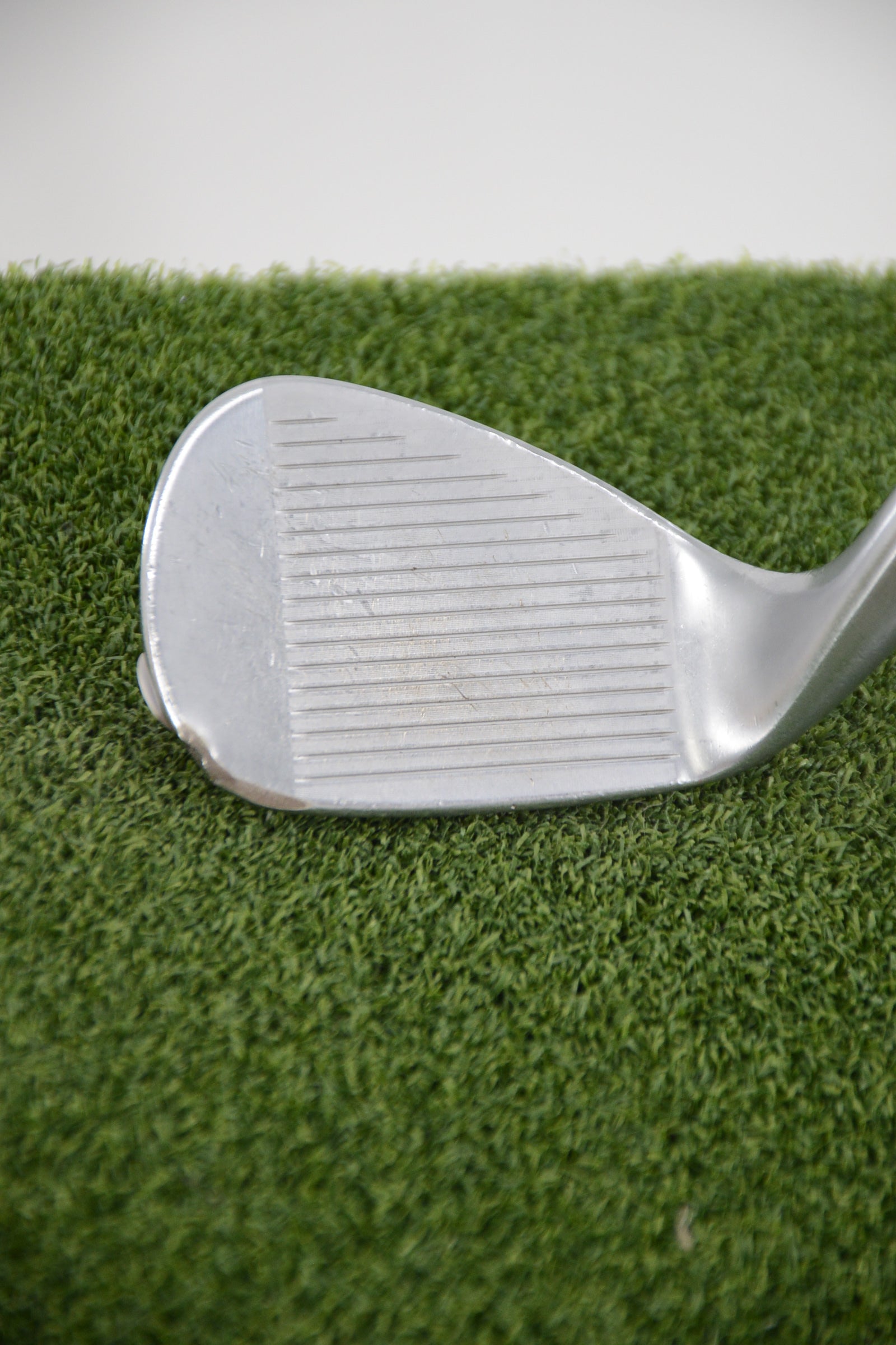 *Dented* Titleist Vokey SM10 Tour Chrome 56 Degree Wedge Wedge Flex 35.25"