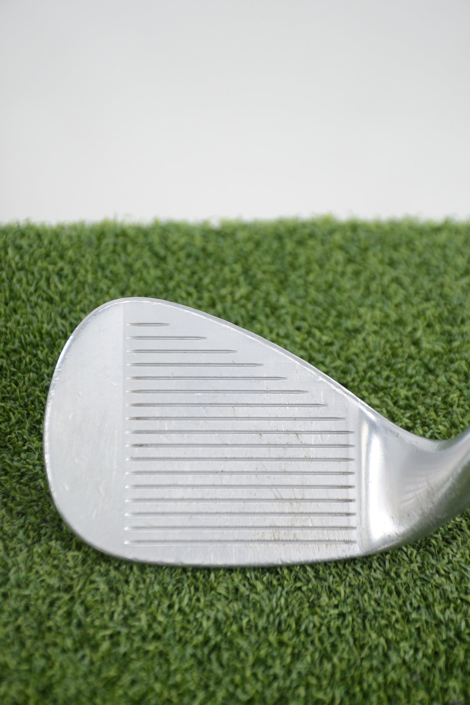 Titleist Vokey SM7 Tour Chrome 56 Degree Wedge Wedge Flex 35.25"