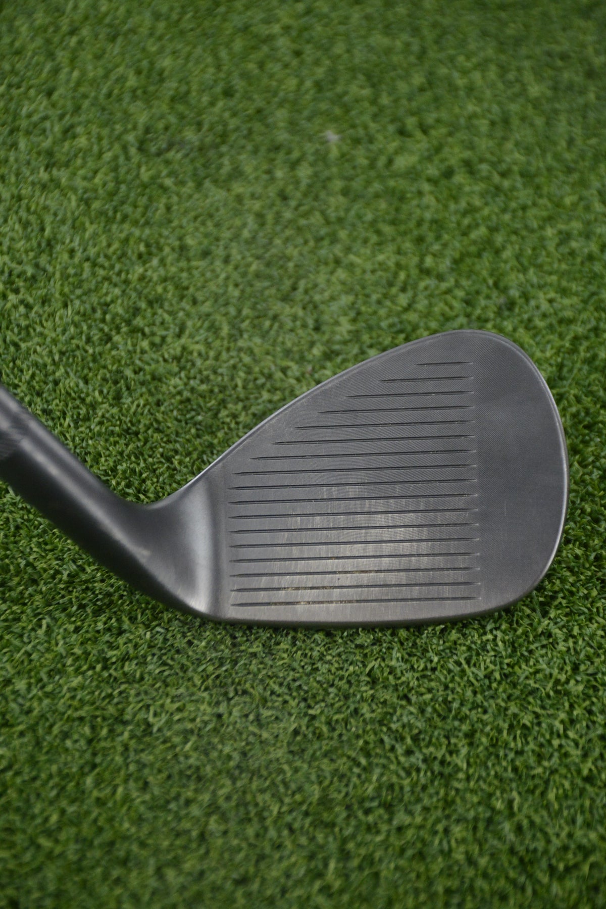Lefty Titleist Vokey SM5 Raw Black 52 Degree Wedge S Flex 36"
