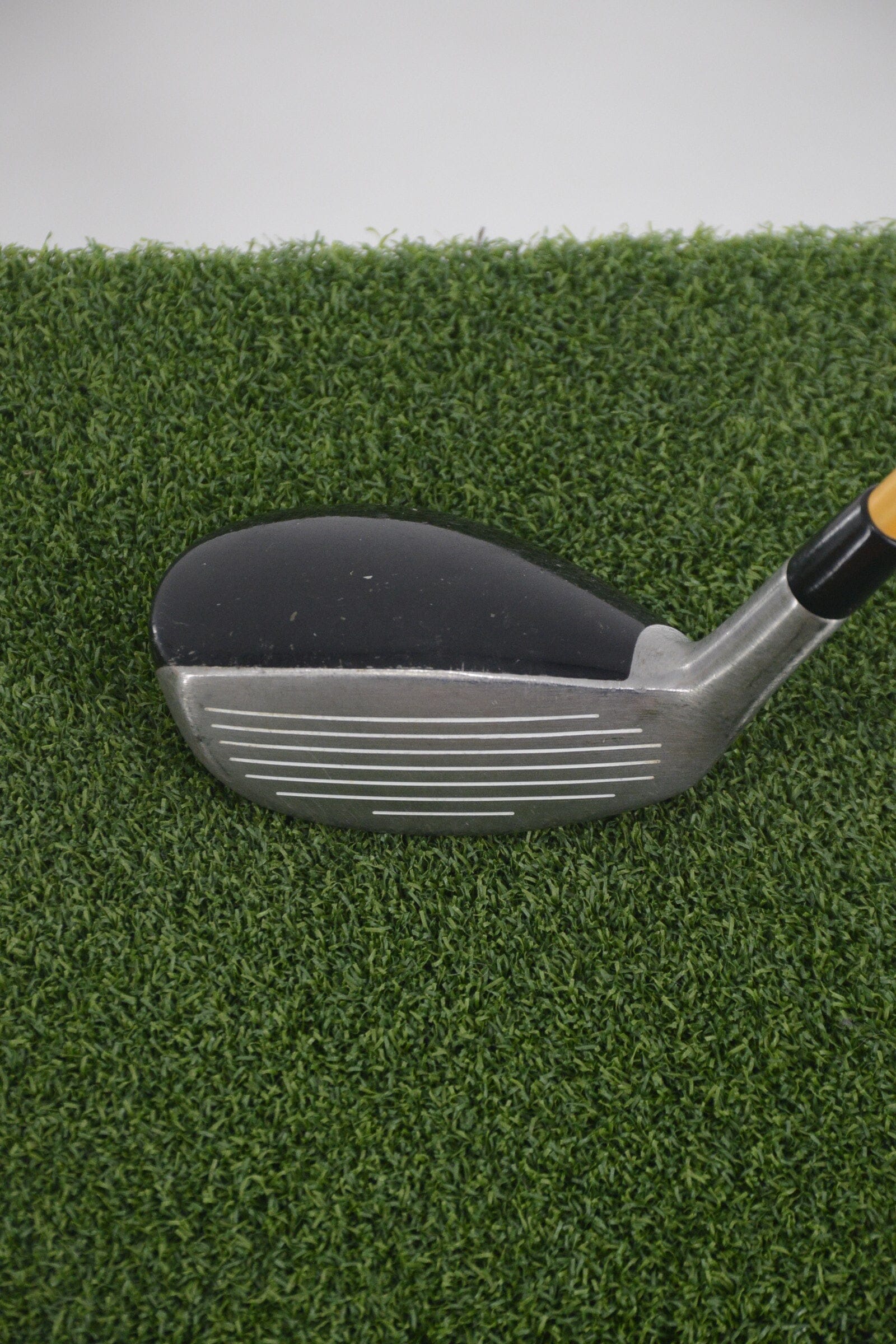 Titleist 585.H 17 Degree Hybrid X Flex 40.25" Golf Clubs GolfRoots 