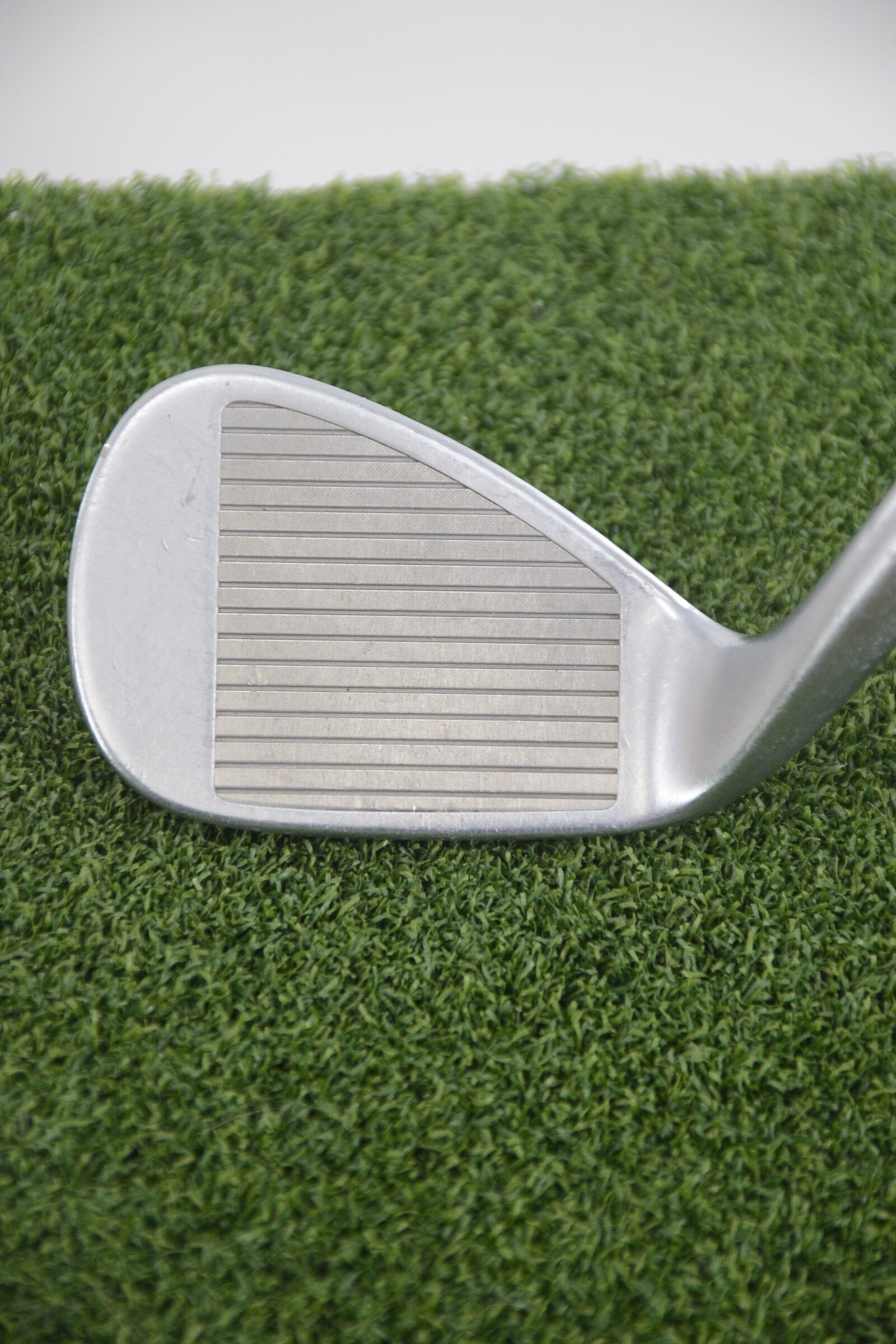 TaylorMade Tour Preferred EF Satin Chrome 52 Degree Wedge X Flex 35.25" Golf Clubs GolfRoots 