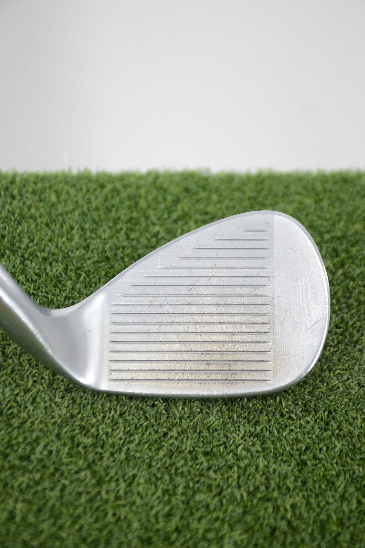 Lefty Titleist Vokey SM8 Tour Chrome 56 Degree Wedge Wedge Flex 34.75"