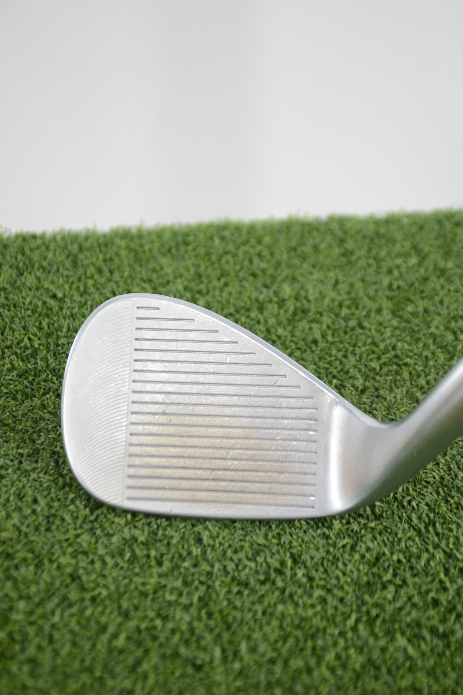 Cleveland RTX Zipcore Tour Satin 56 Degree Wedge S Flex 35.25"