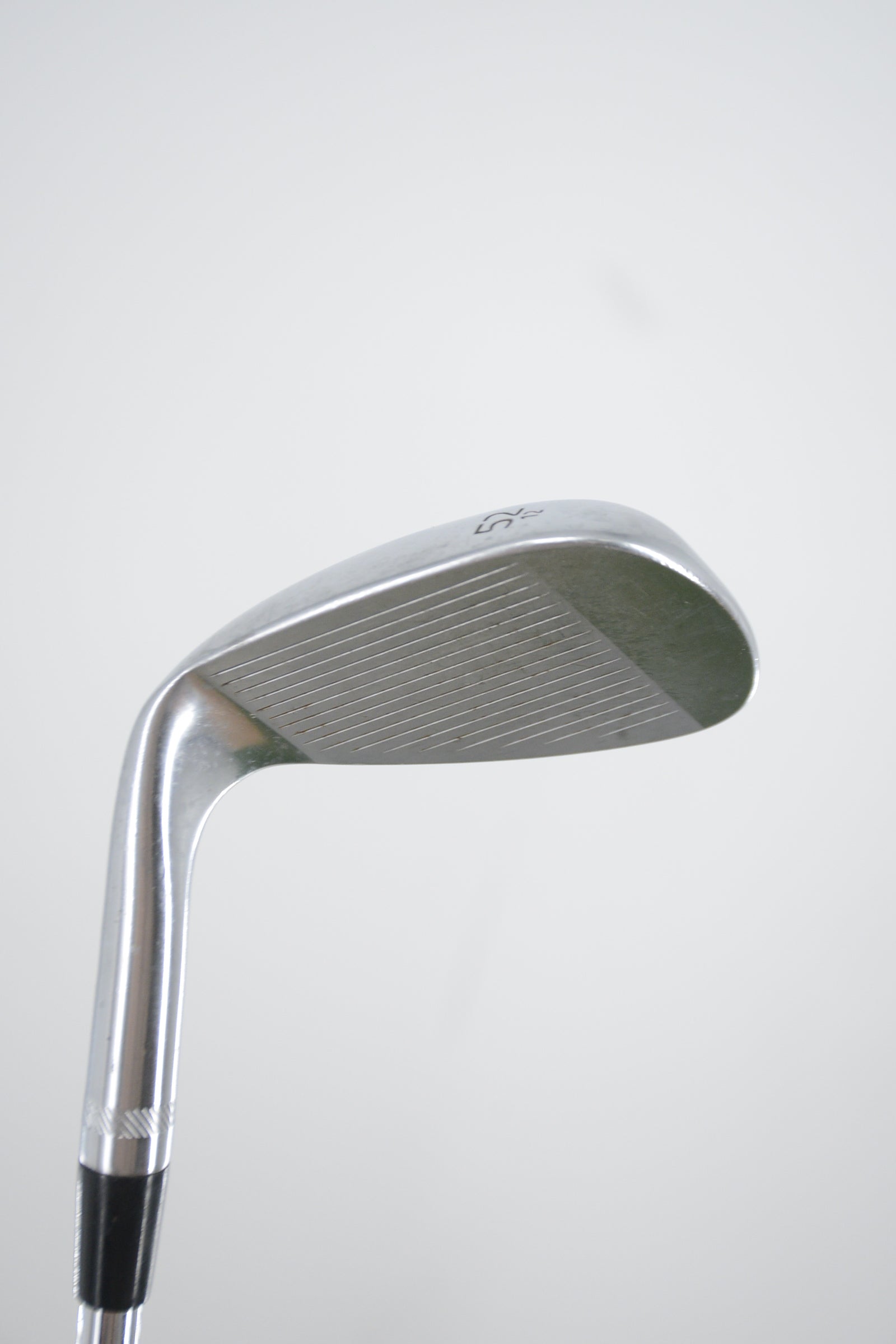 Titleist Vokey SM5 Tour Chrome 52 Degree Wedge R Flex 35.25"
