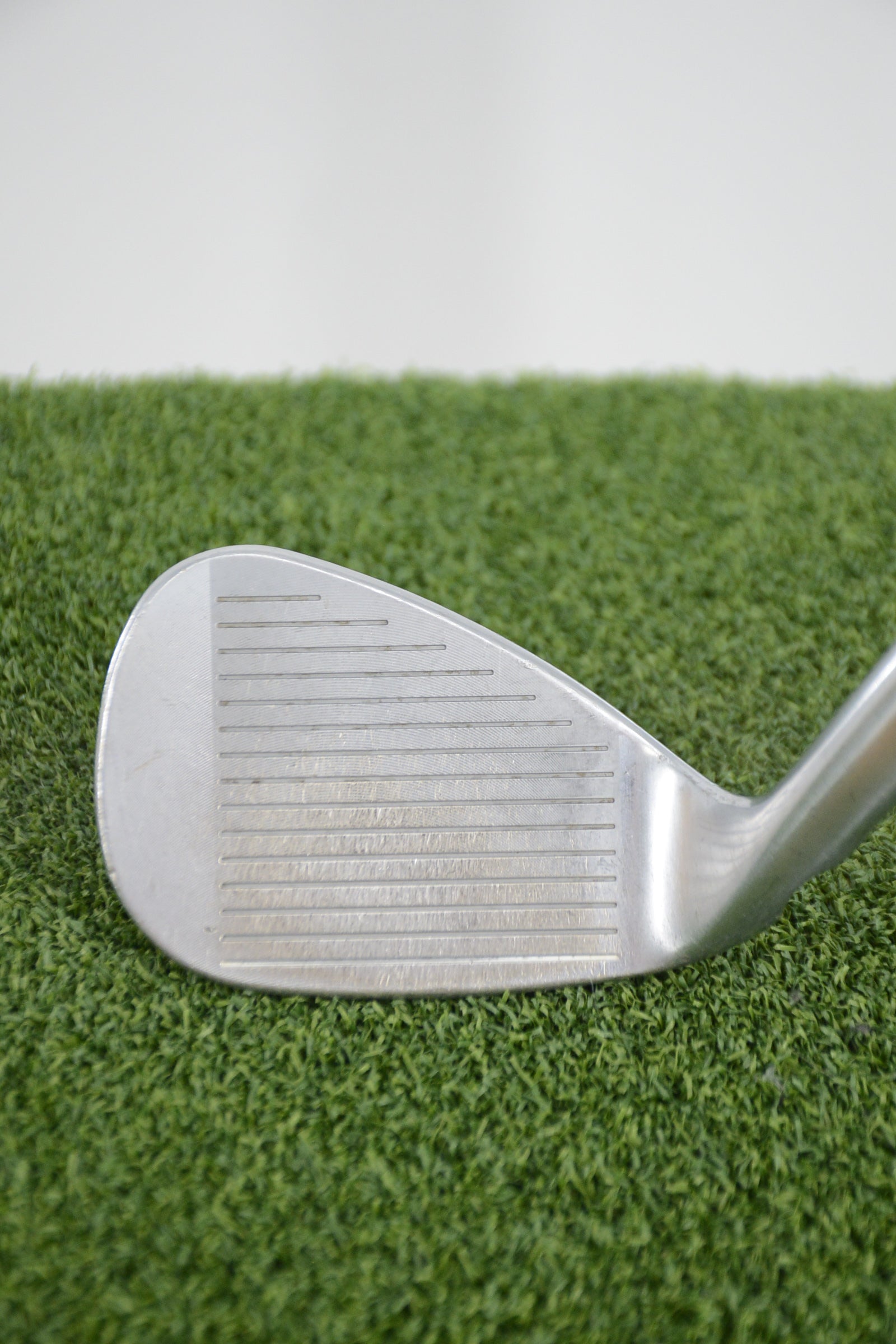 Ping Tour-W Brushed Silver 50 Degree Wedge R Flex 35.25"