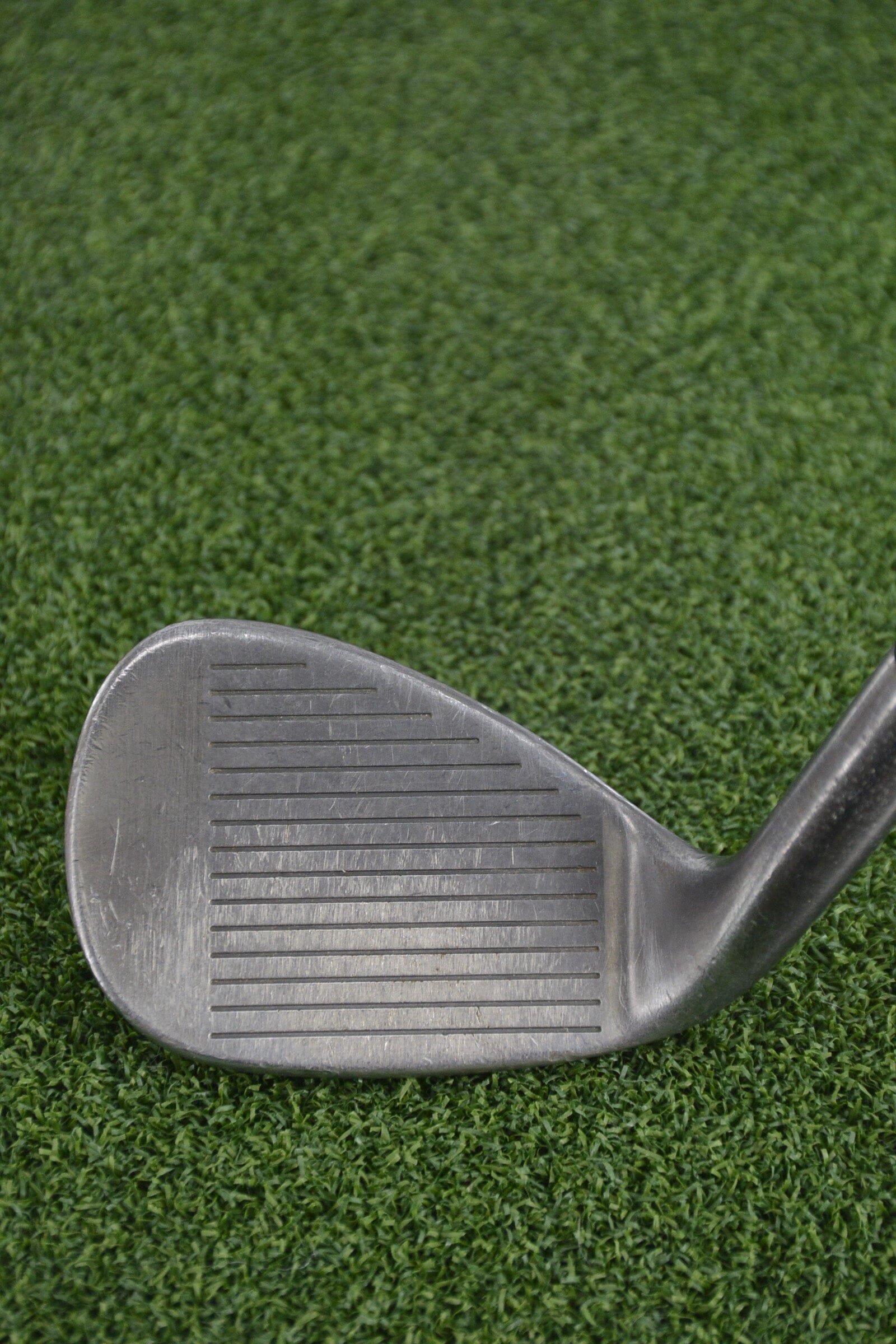 Cleveland CG11 Black Pearl 52 Degree Wedge Wedge Flex 35.5" Golf Clubs GolfRoots 