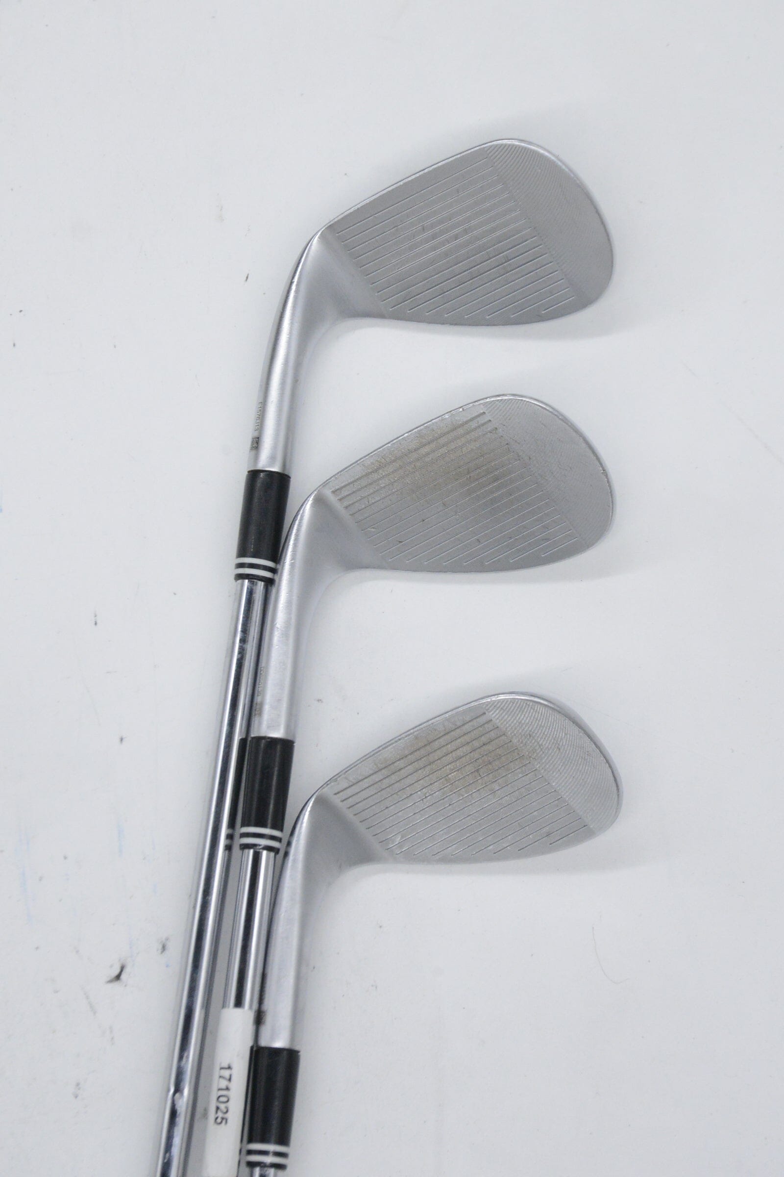 Cleveland RTX 4 Tour Satin 50, 54, 58 Degree Wedge Set S Flex Golf Clubs GolfRoots 