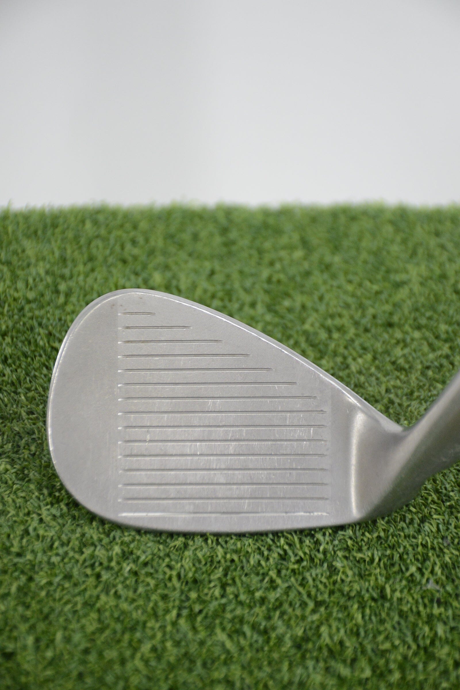 Ping Tour Gorge SS 52 Degree Wedge S Flex 35.5"
