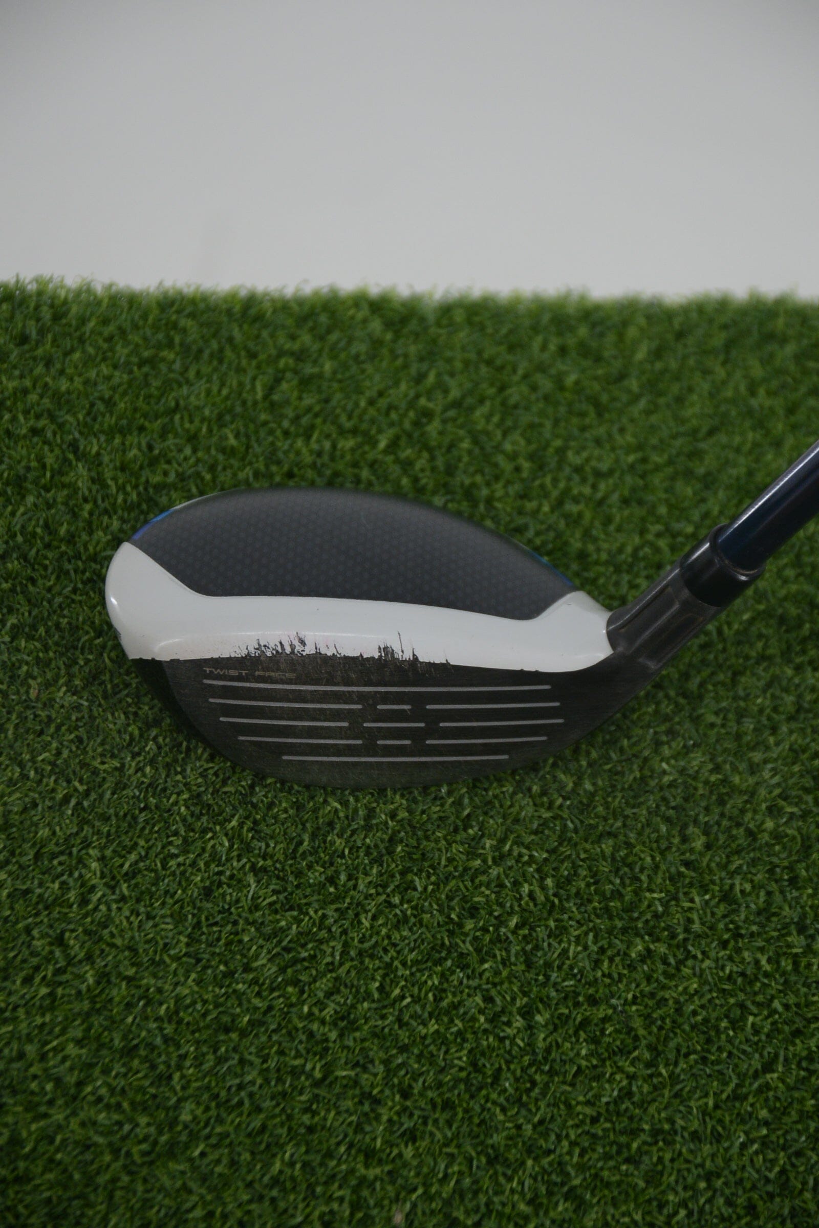 TaylorMade SIM2 Max Rescue 3 Hybrid R Flex 40.5"