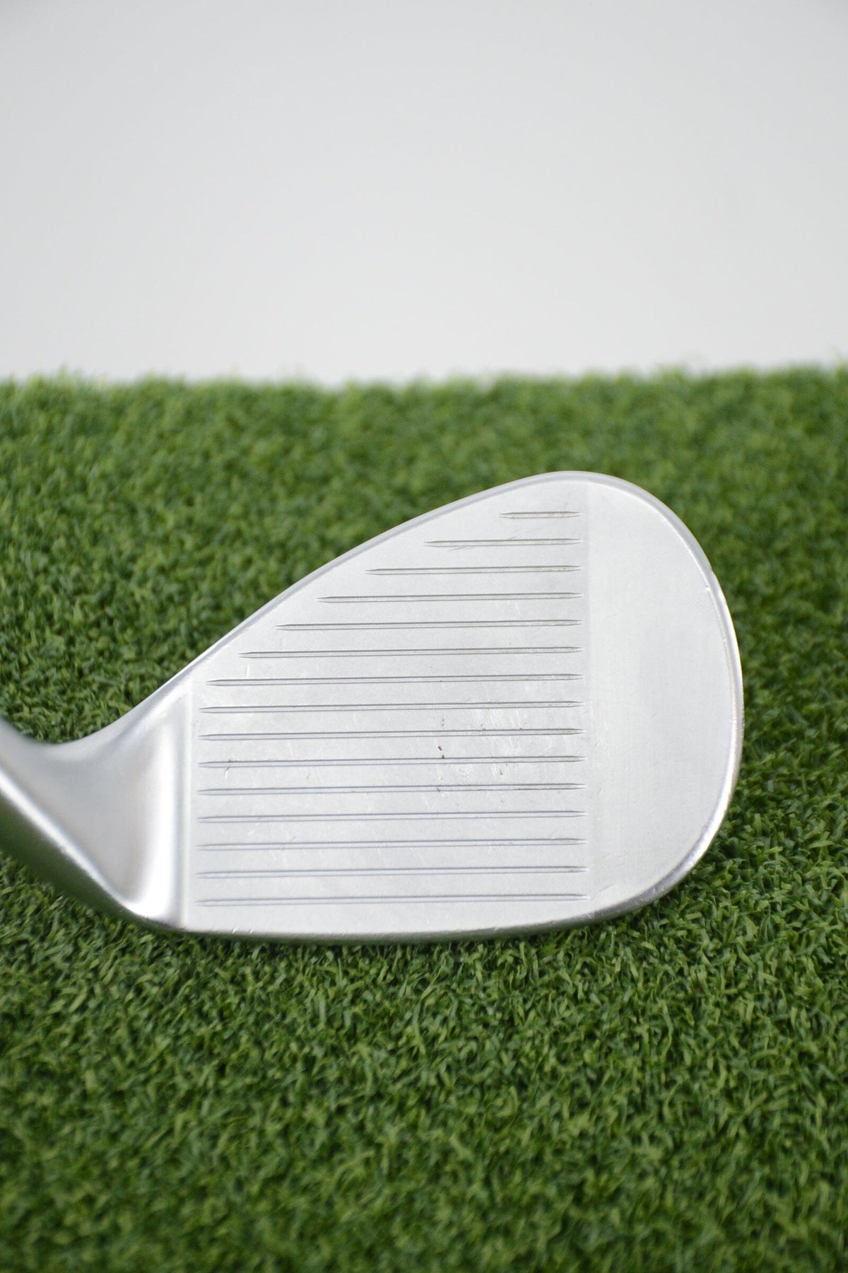 Lefty Callaway Opus Platinum Chrome 52 Degree Wedge Wedge Flex 35.25"