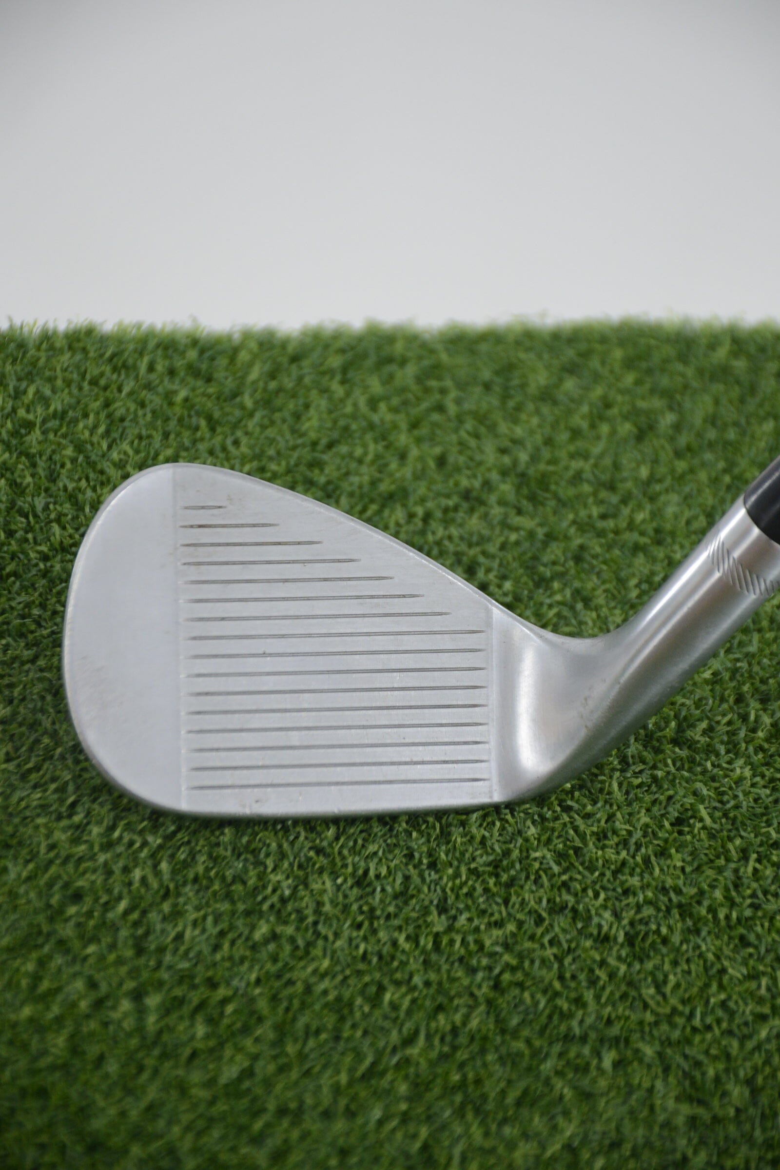 Titleist Vokey SM8 Tour Chrome 46 Degree Wedge Wedge Flex 35.5"