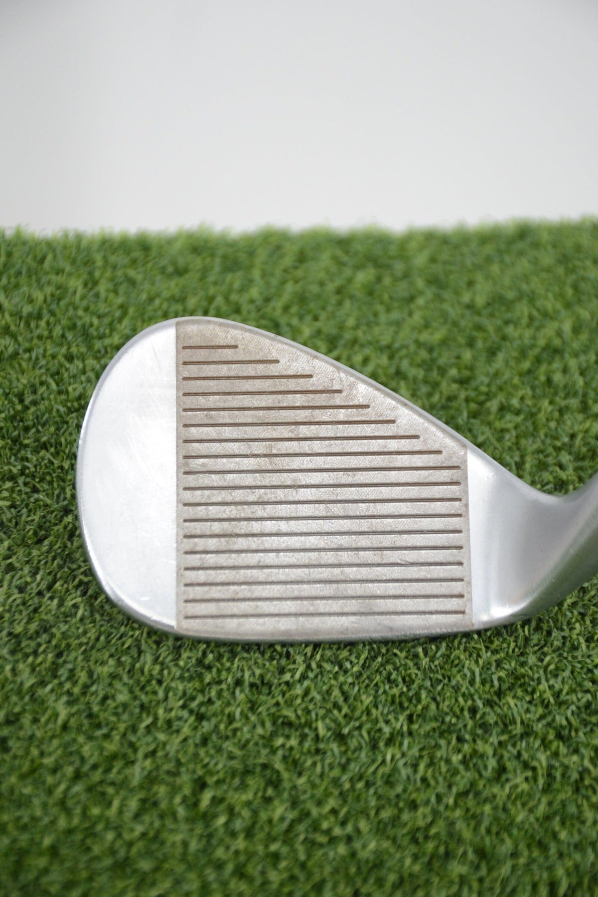 TaylorMade Milled Grind 4 Satin Chrome 60 Degree Wedge S Flex 34.5"